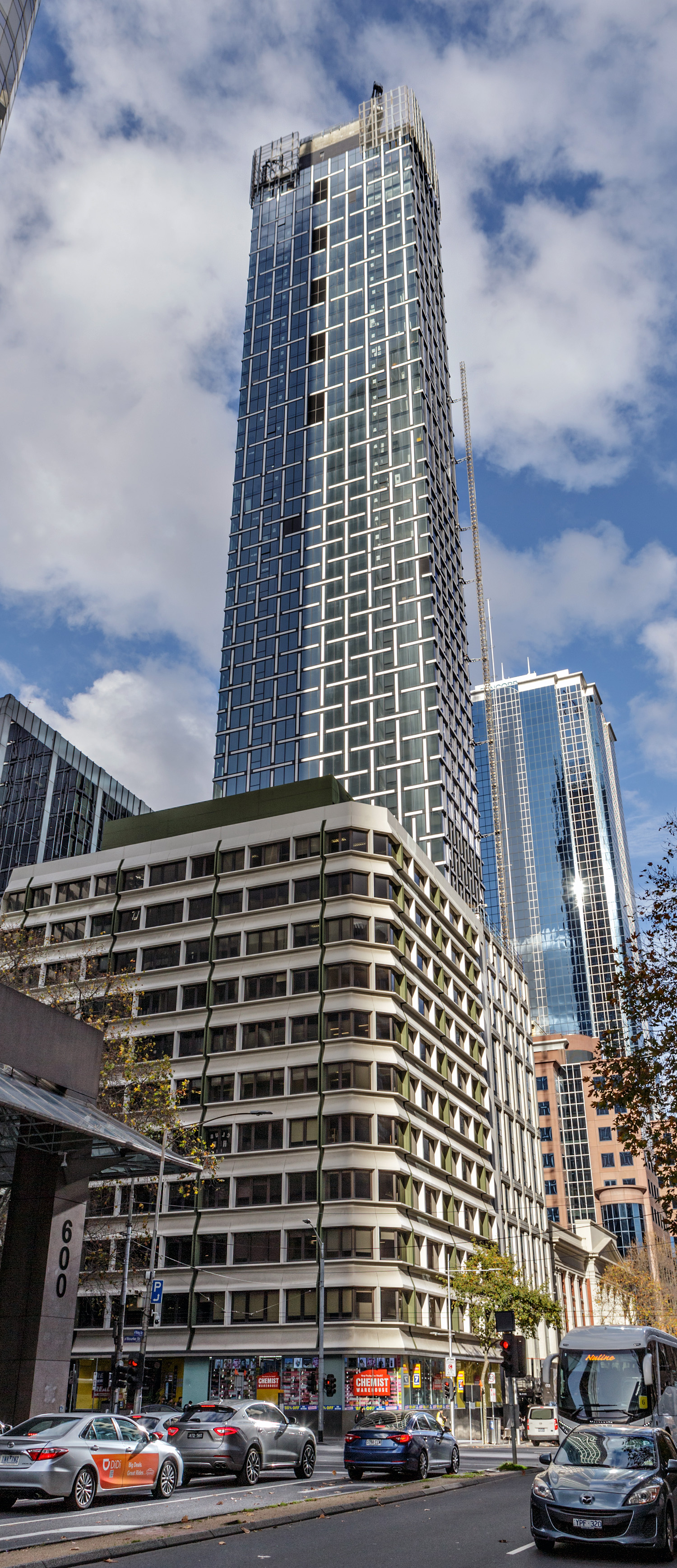 Meriton Suites - View from the northwest 
