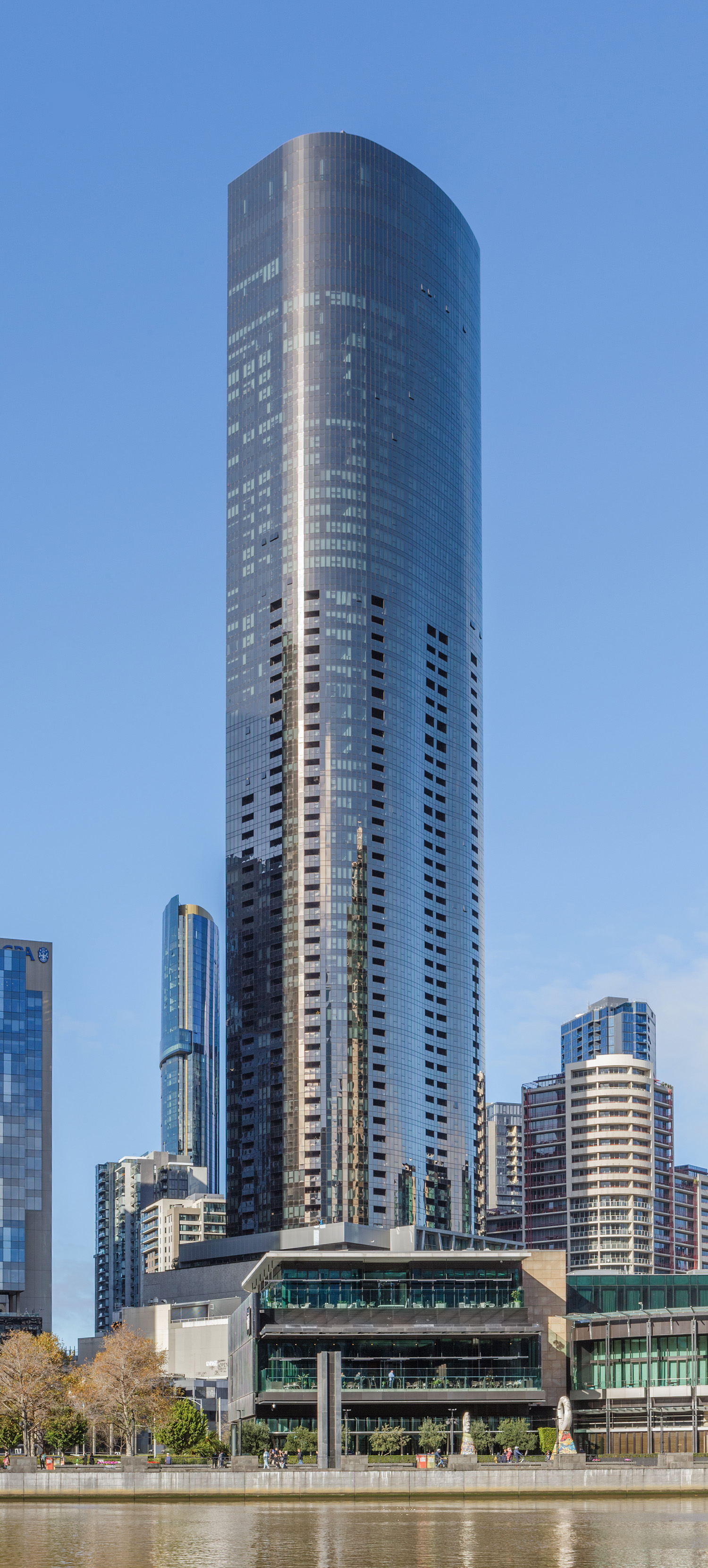 Prima Pearl Apartments - View across Yarra River 