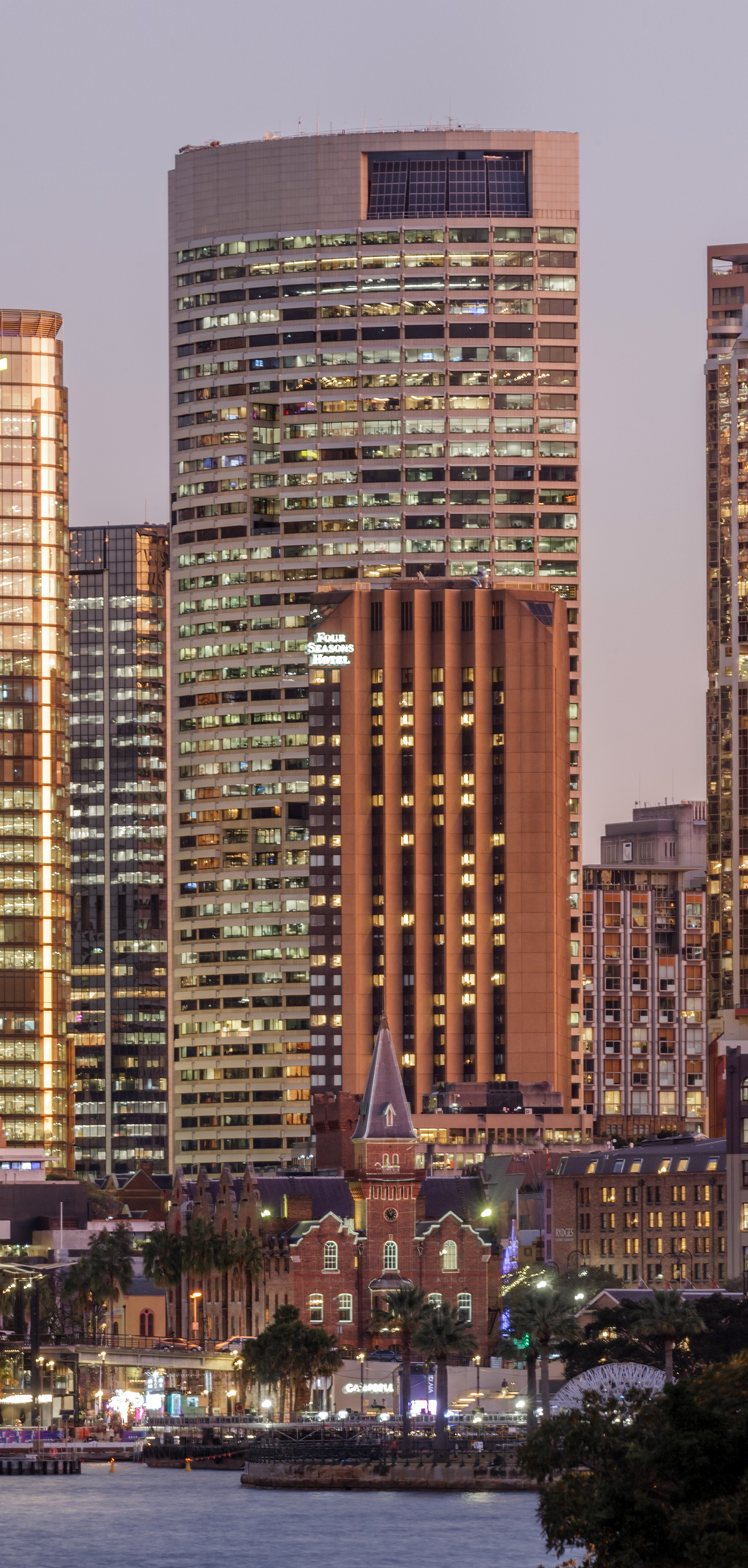 Grosvenor Place - View from Milsons Point 