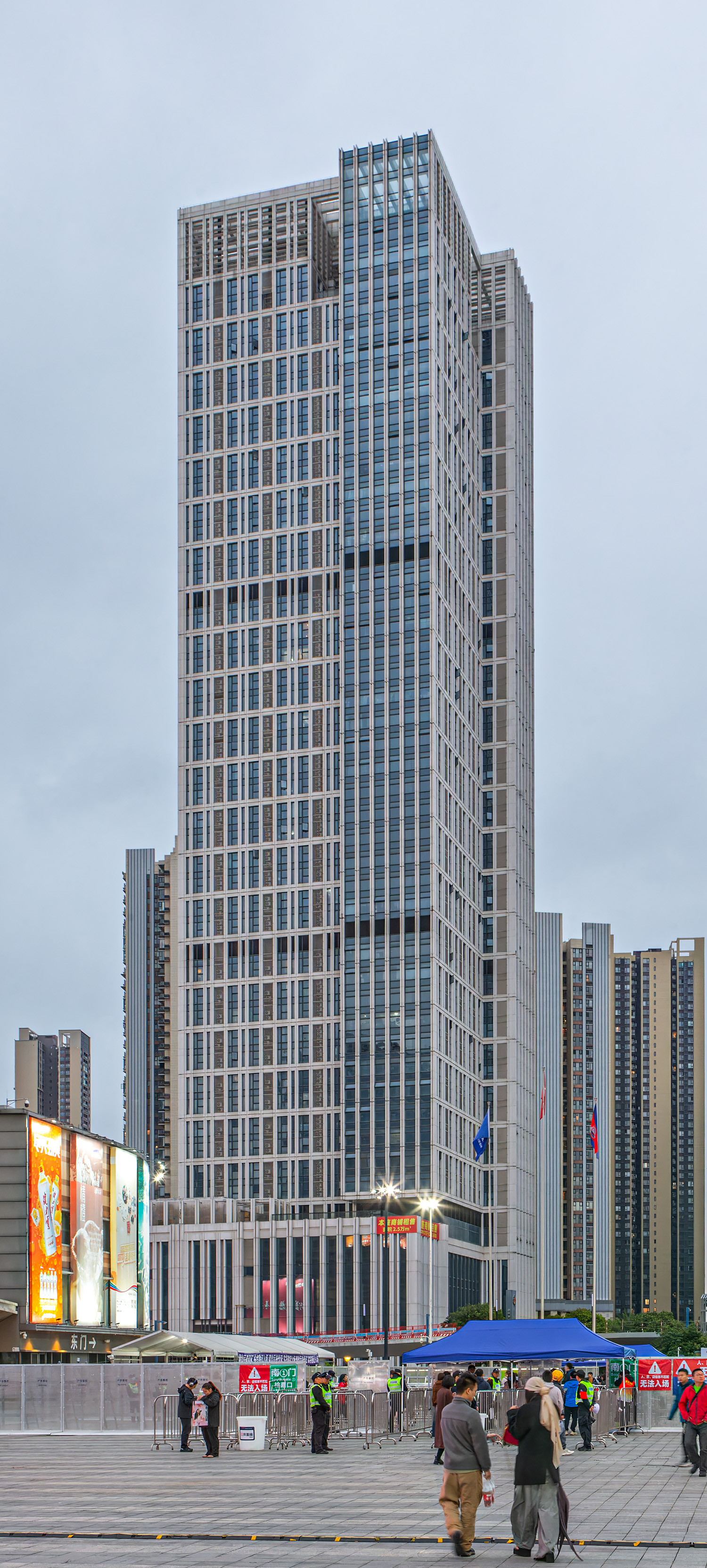 German Service Centre Tower B2 - View from the west 