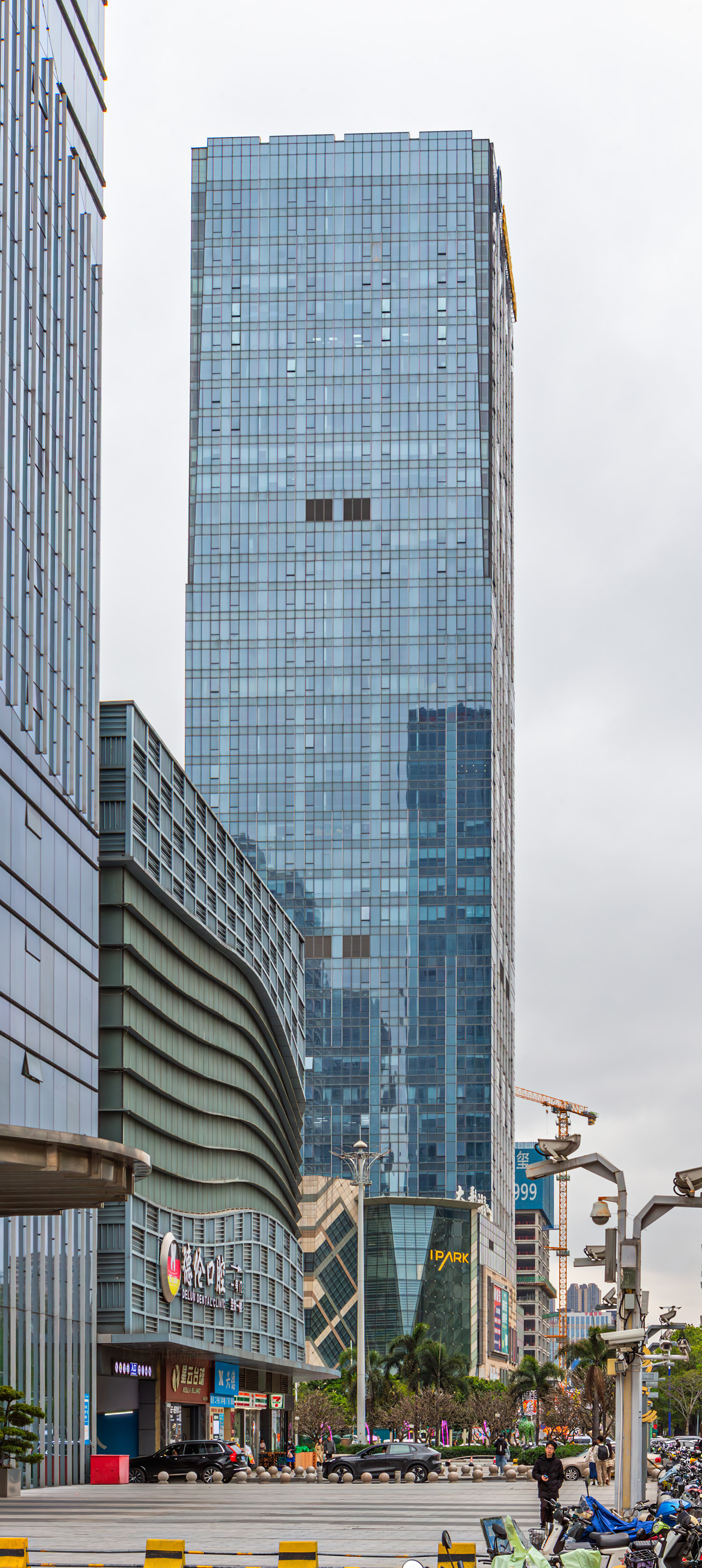 IPARK Tower 1 - View from the north 