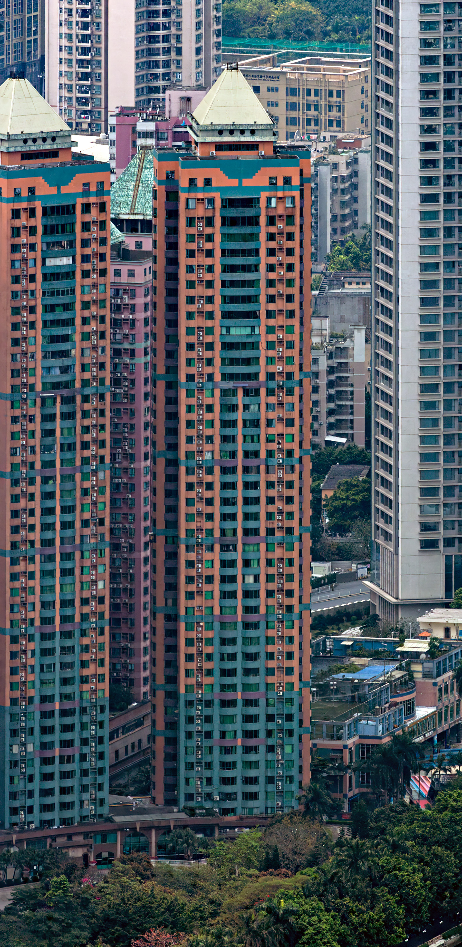 Haizhu Peninsula Garden Tower 4 - View from Canton Tower 