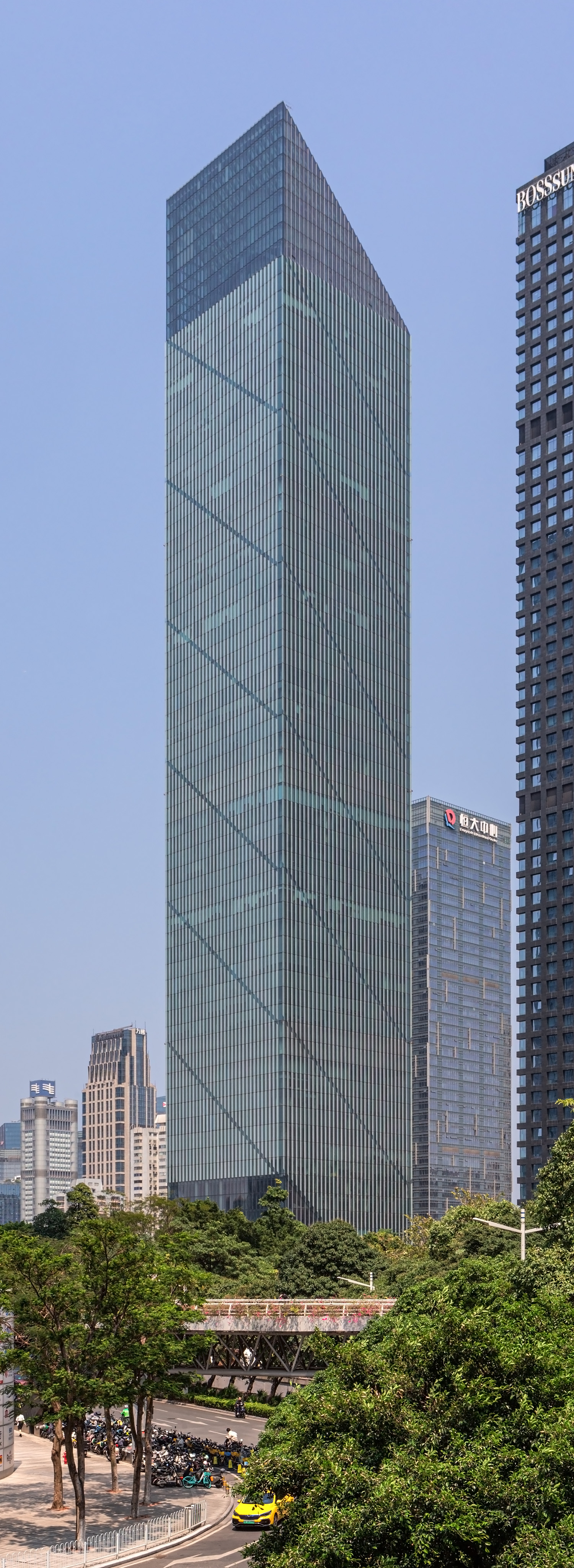Leatop Plaza - View from the southwest 