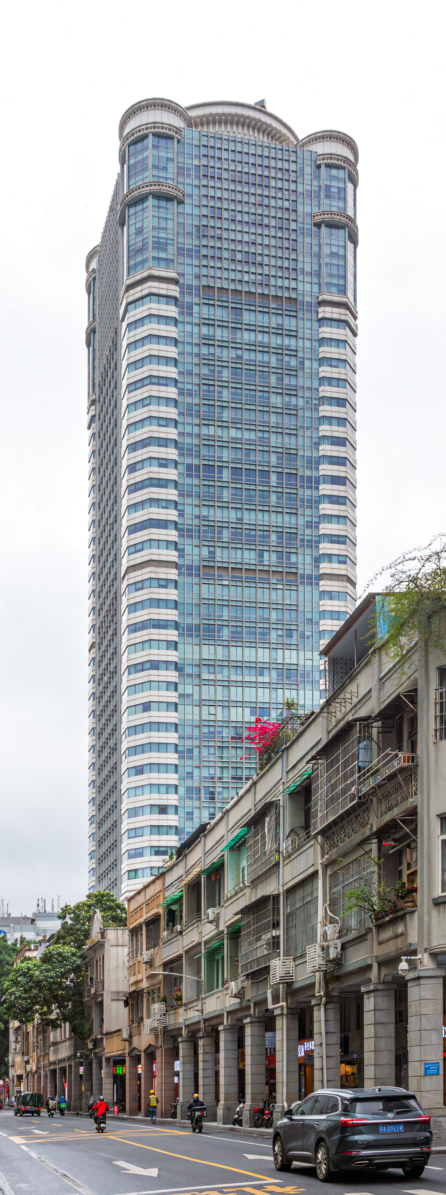 Pearl River International Building - View from the east 