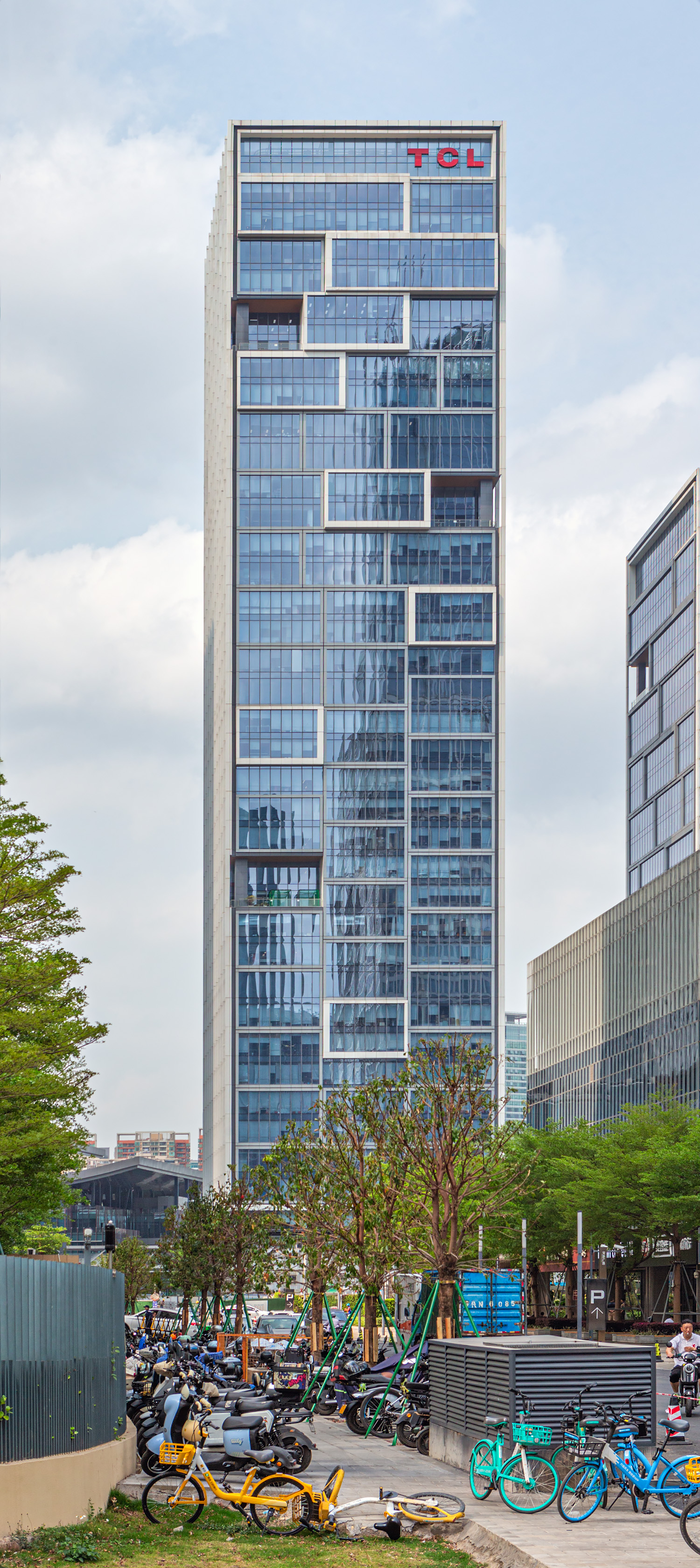 TCL South China Headquarters - View from the south 