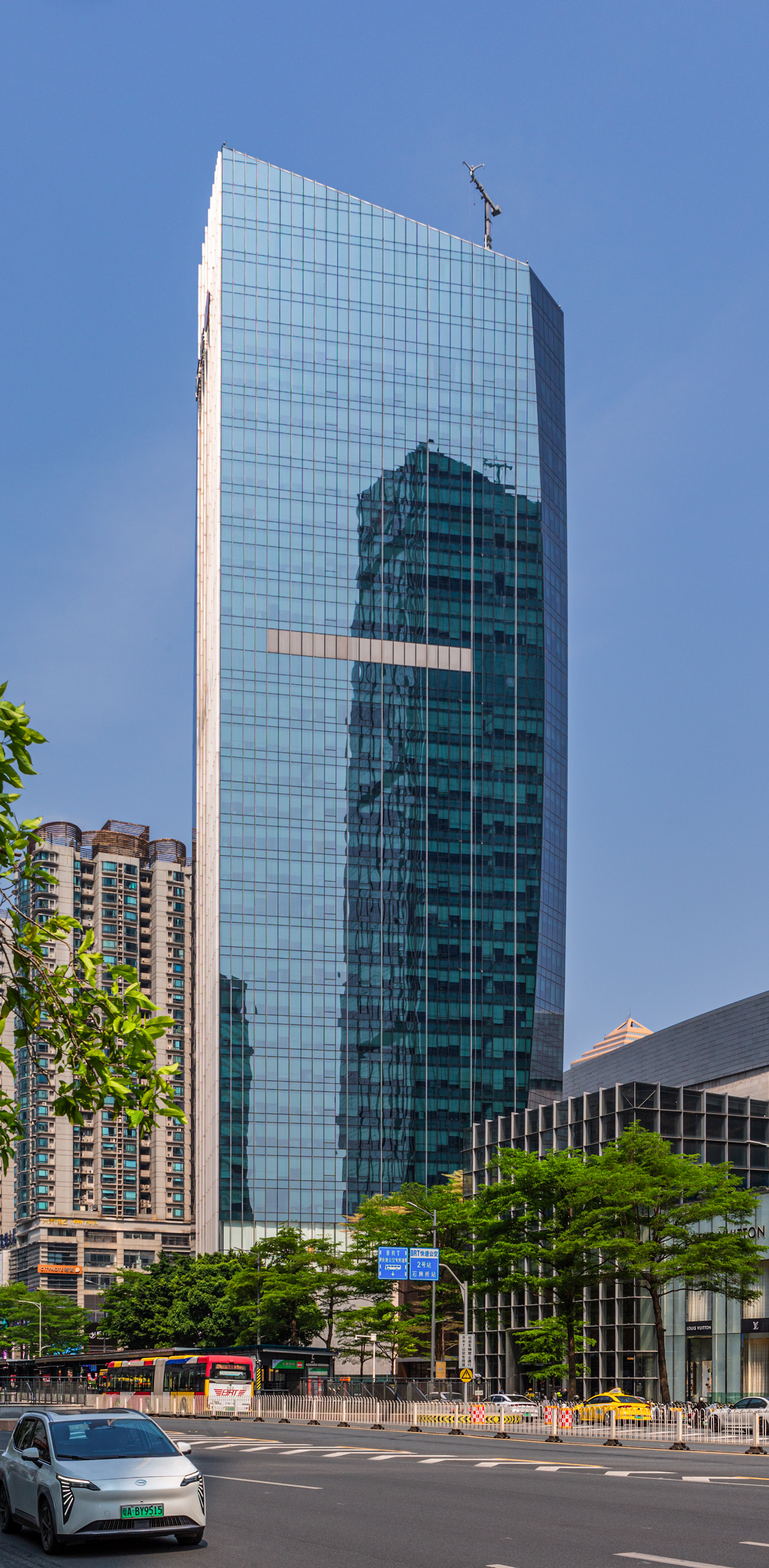 TaiKoo Hui Tower 2 - View from the east 
