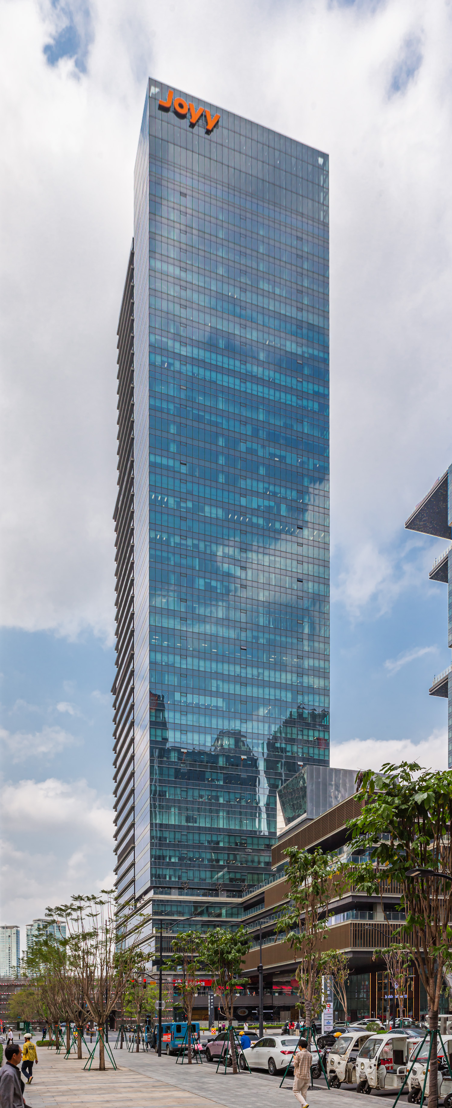 YY Huanju Building - View from the south 