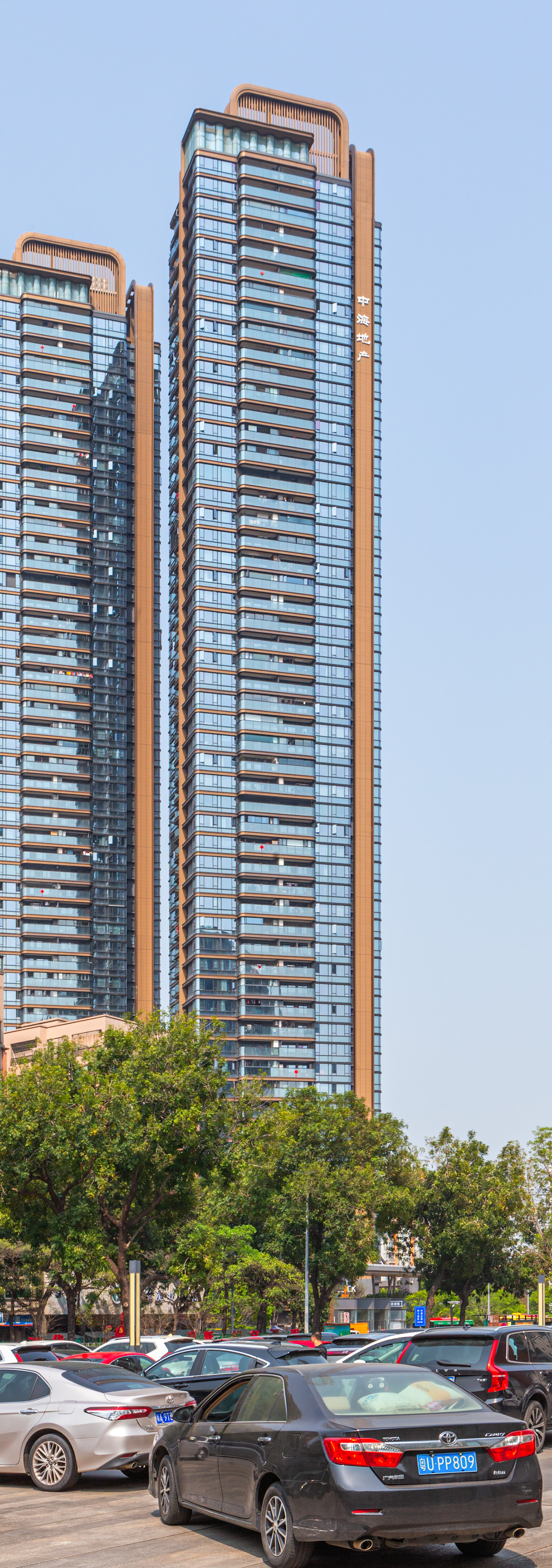 Zhonghai Guanyunfu Tower 1 - View from the southwest 