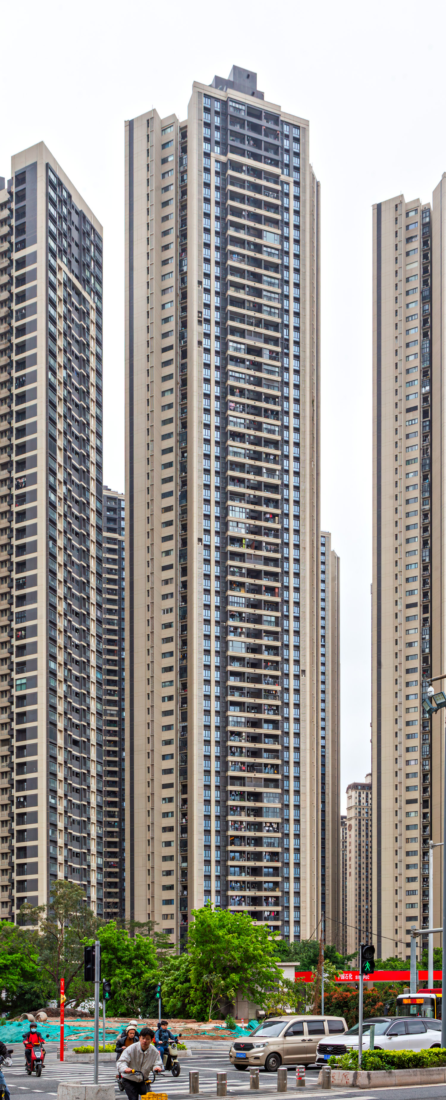 Zhonghai Huawan Apartments Tower A3 - View from the north 