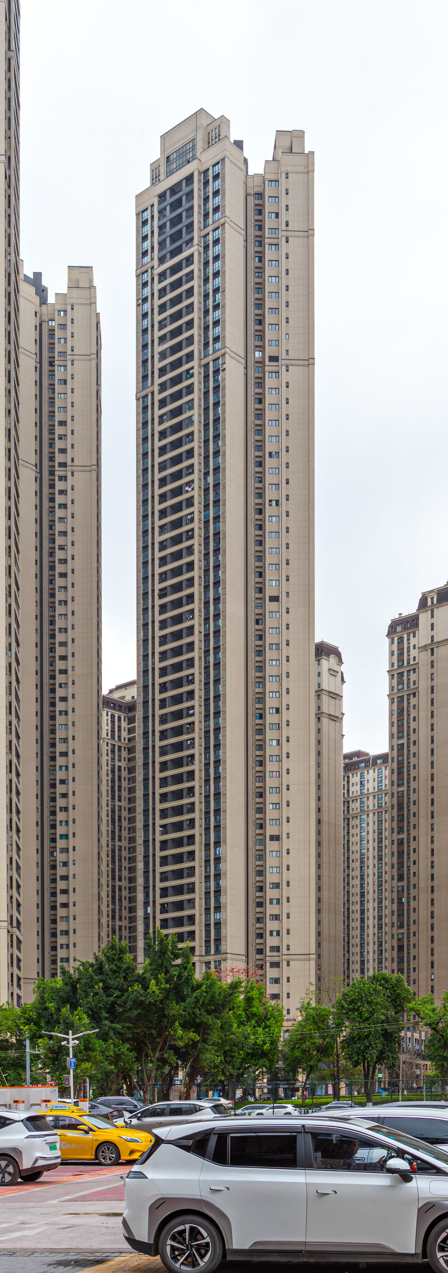 Zhonghai Huawan Apartments Tower C6 - View from the west 
