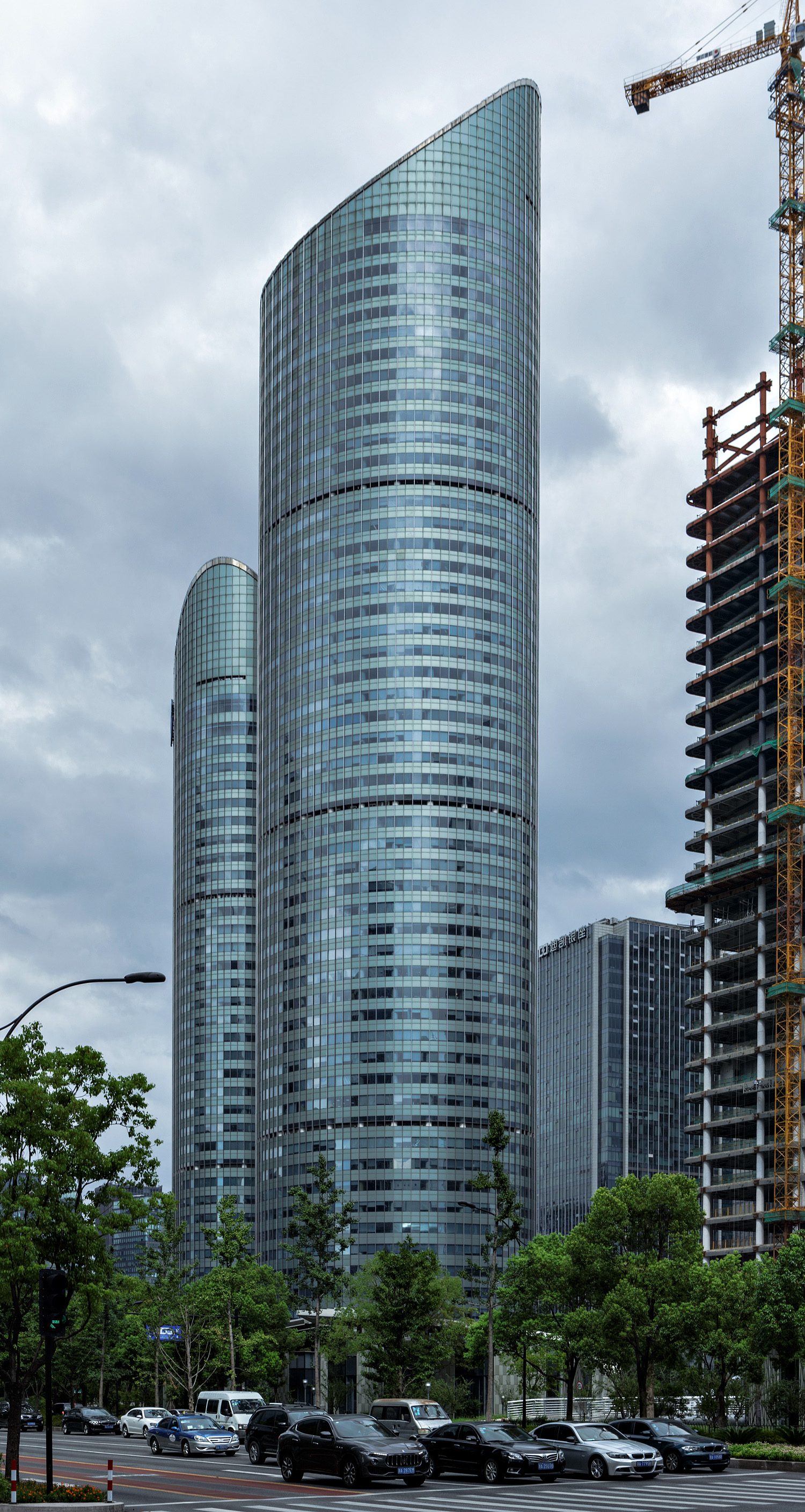 Zhe Jiang Fortune Financial Center Tower 1 - View from the west 