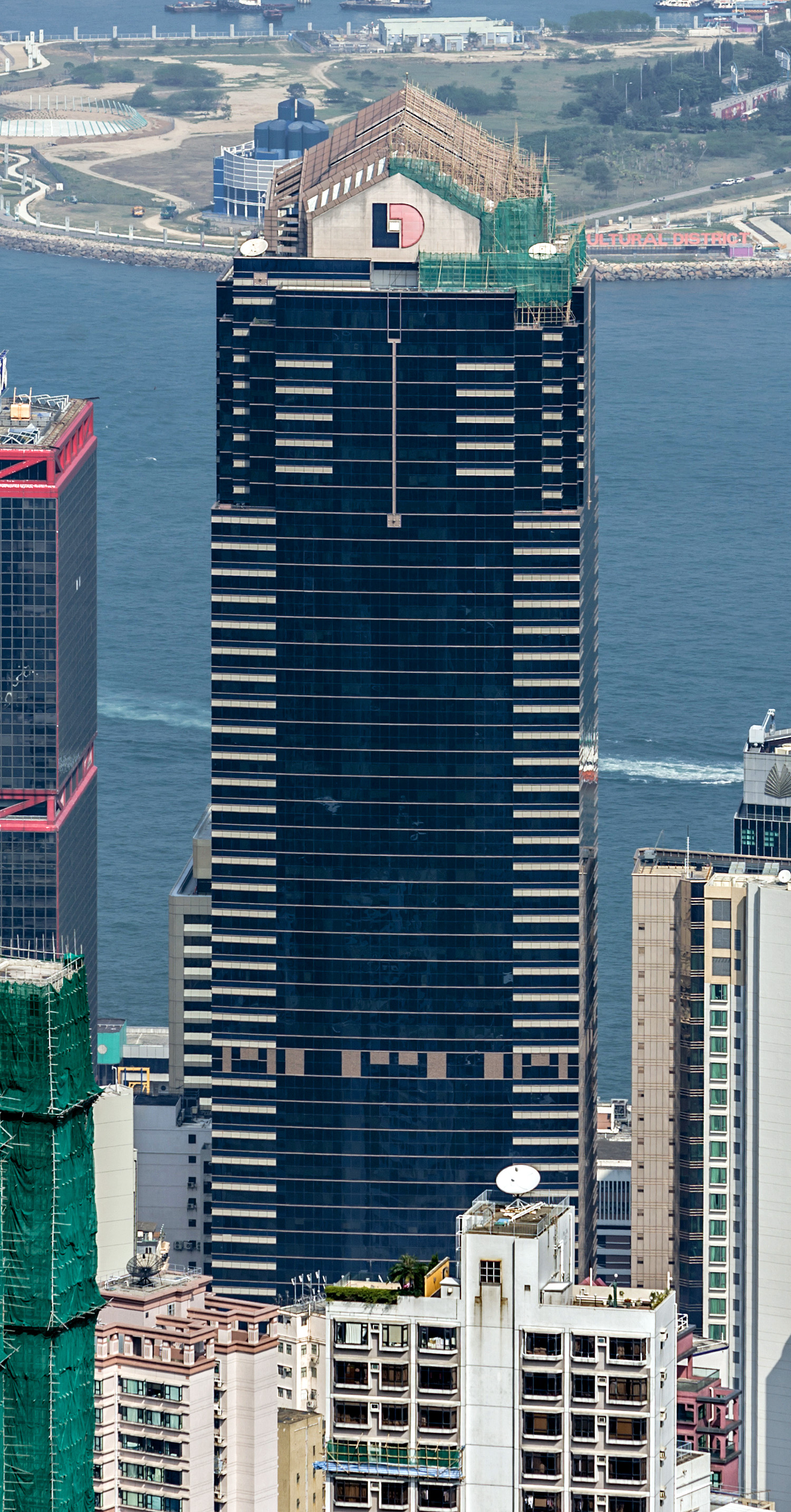 COSCO Tower - View from Victoria Peak 