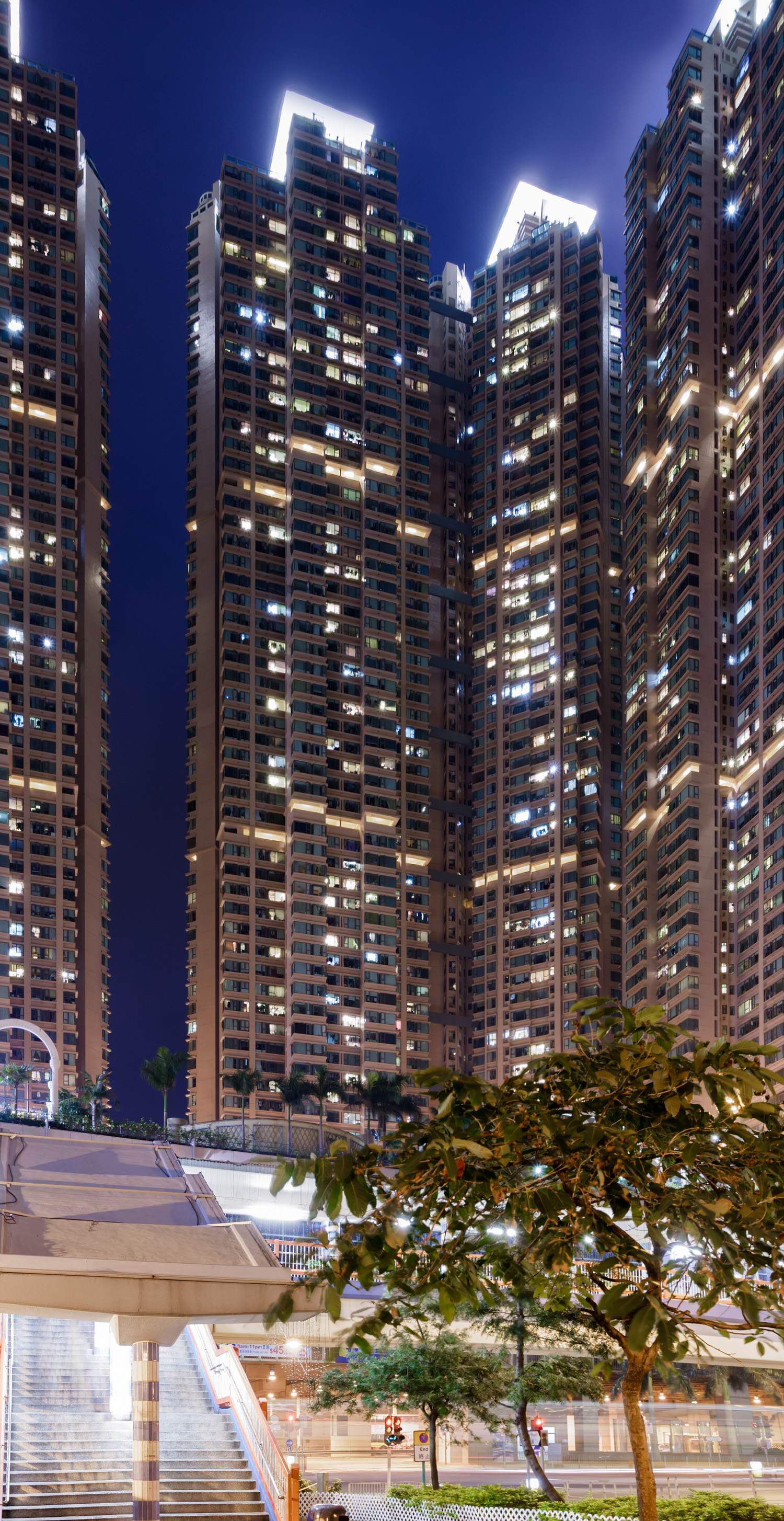 Island Resort Towers 6 & 7 - View from the southwest 