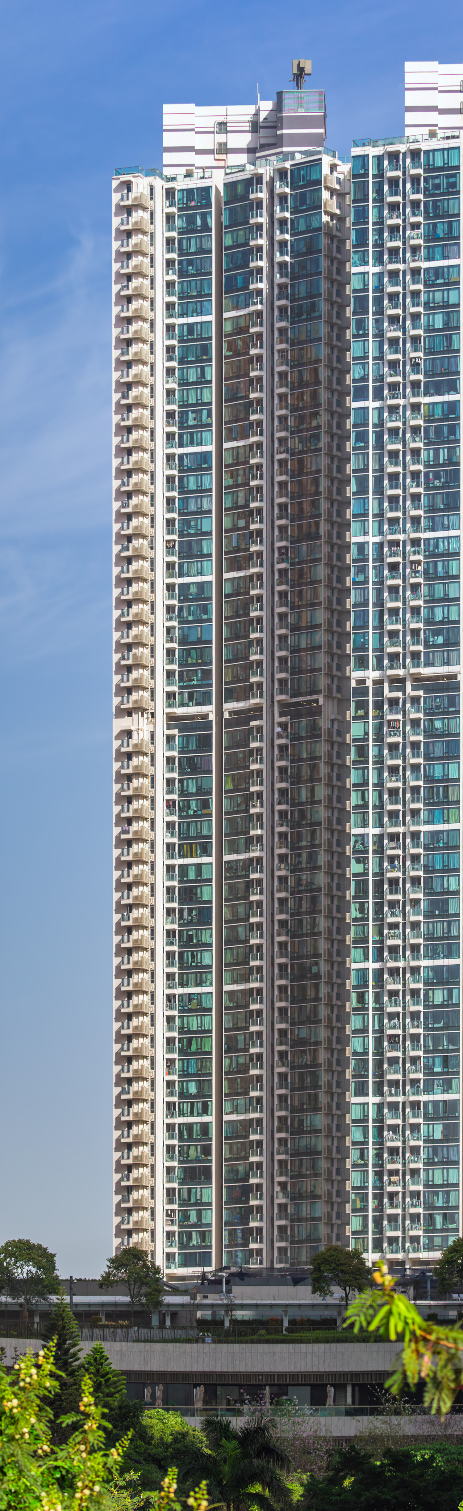 LOHAS Park Malibu Tower 1 - View from the southeast&nbsp;