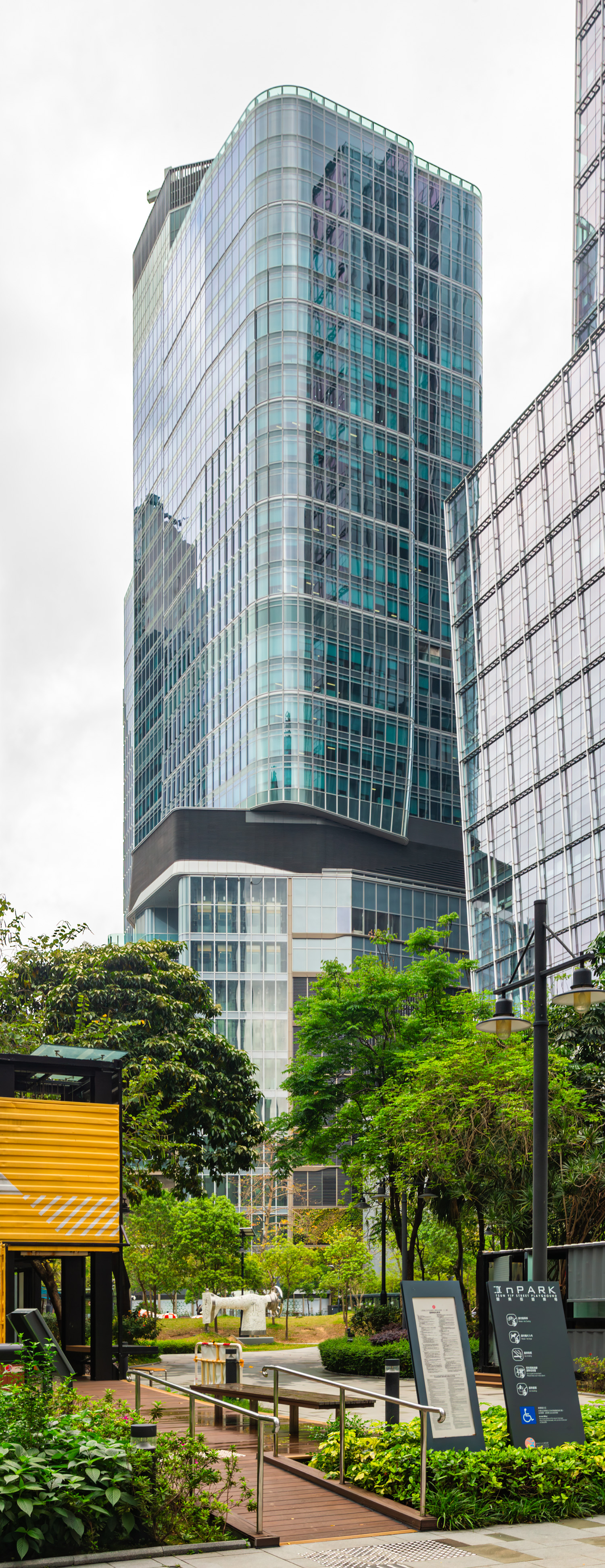 Millennium City 8 Tower 1 - View from the southeast&nbsp;