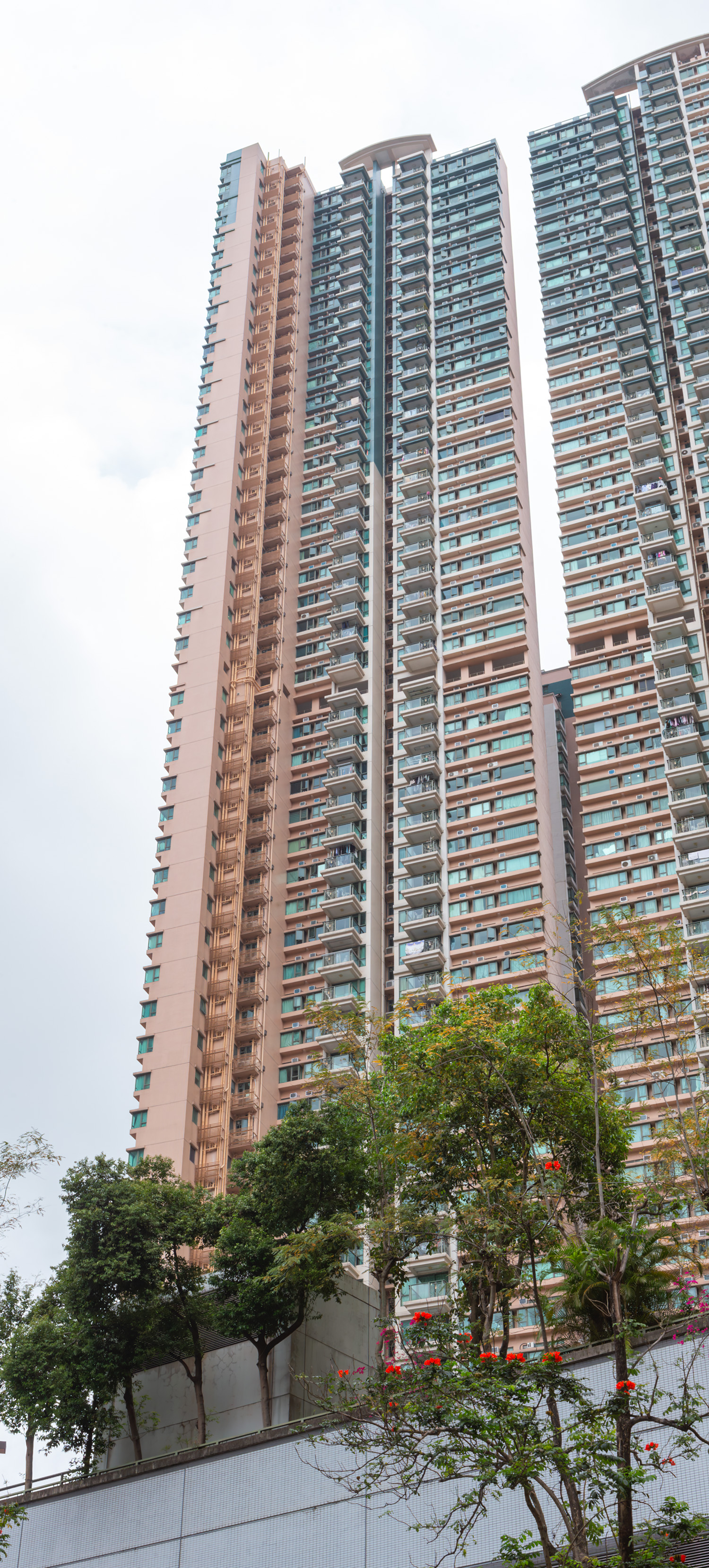 Residence Oasis Tower 1 - Looking up&nbsp;