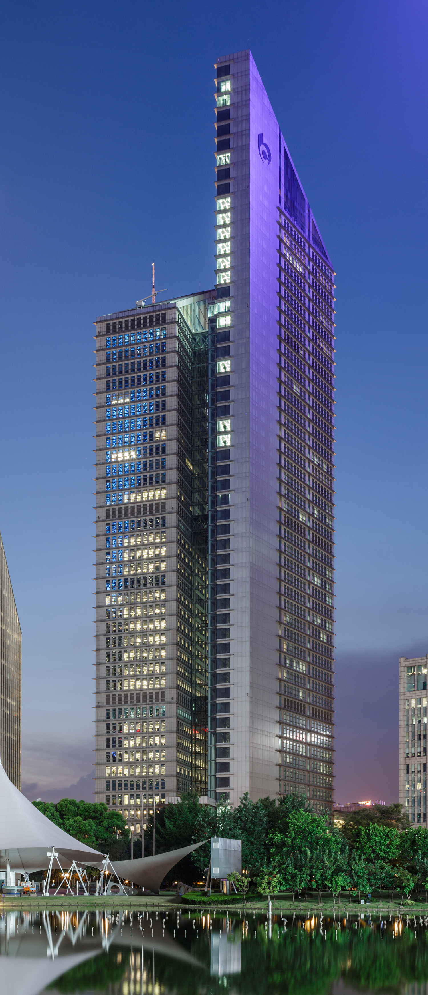 BOCOM Financial Towers - View from the east 