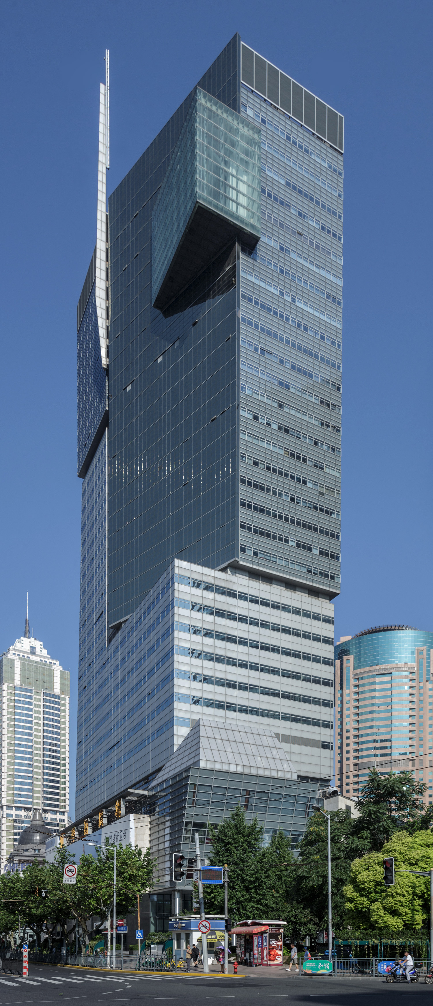 Ciros Plaza - View from the east 