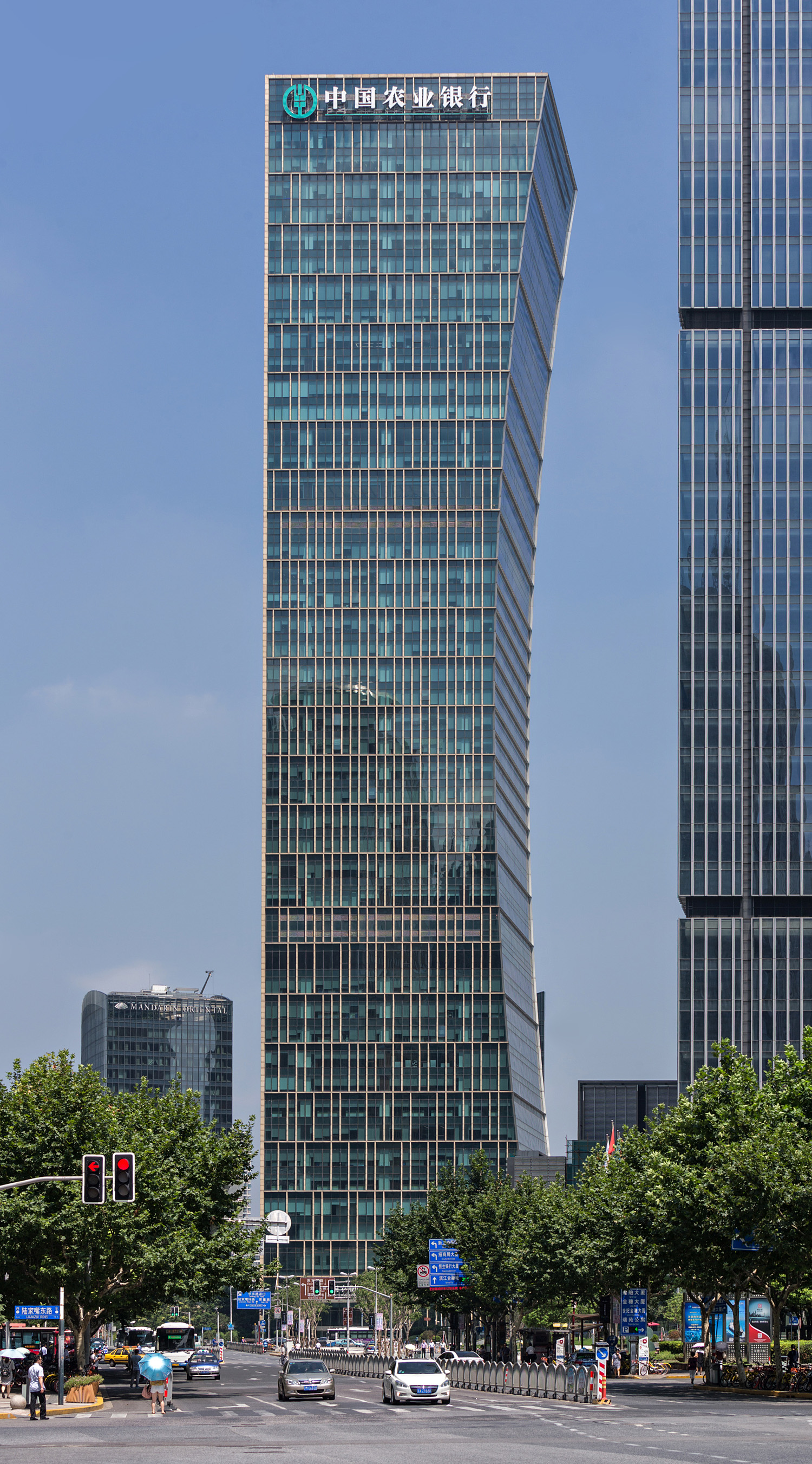 Riviera TwinStar Square 1 - View from the south 