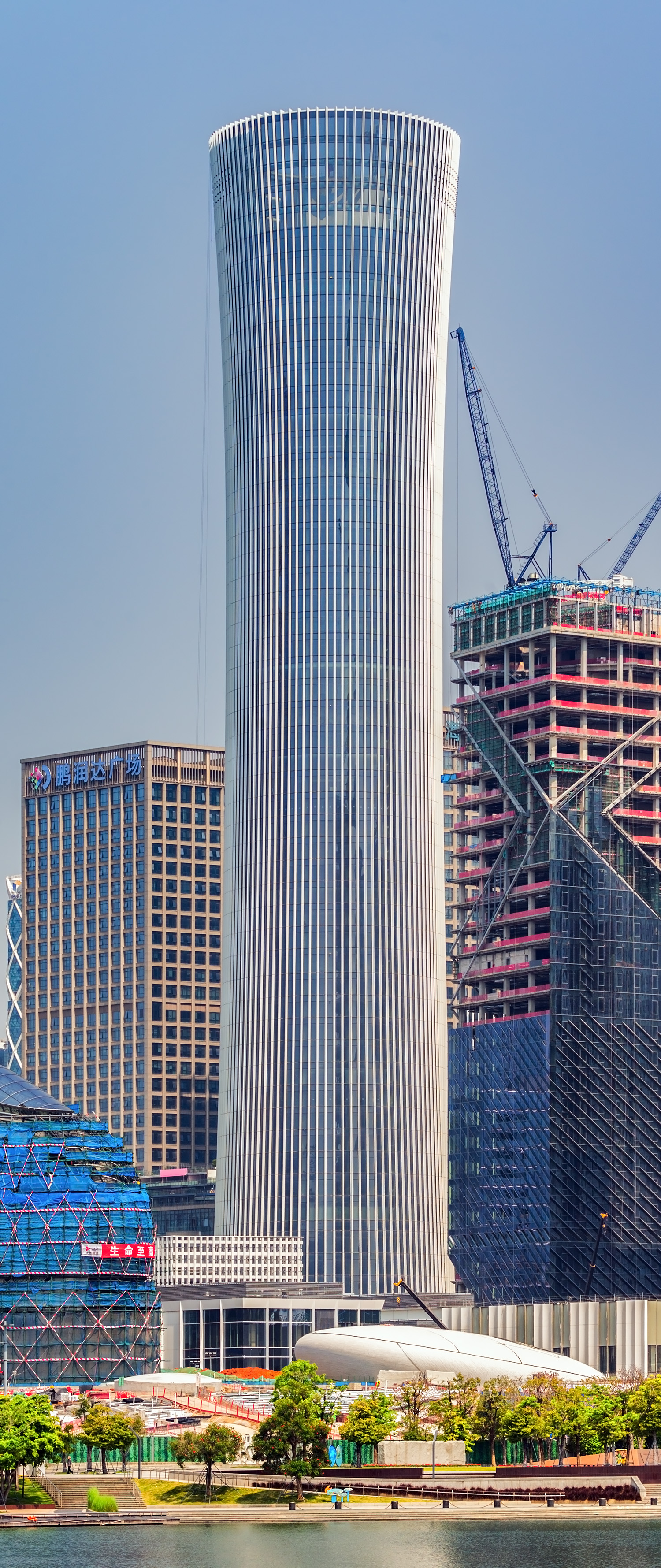 Dajia Insurance Group Headquarters - View from the southeast 