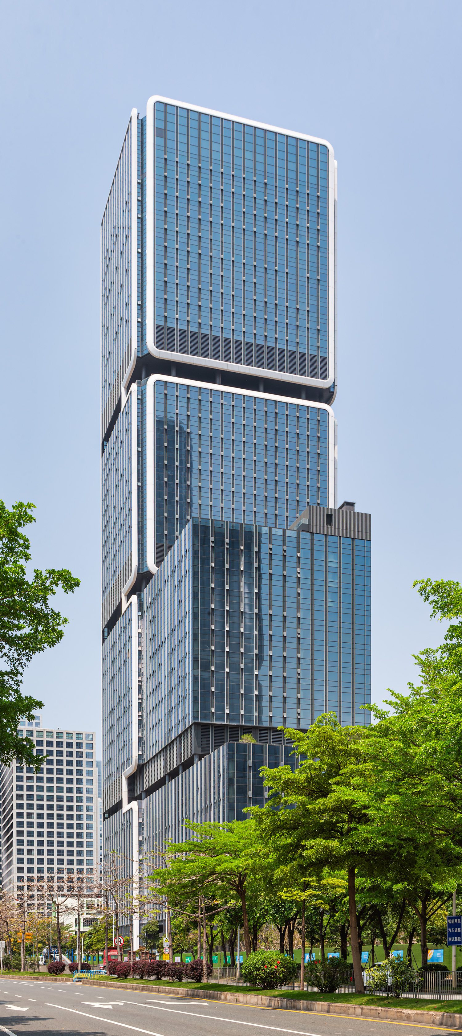 Nanshan Innovation Technology Center Tower 5 - View from the south 