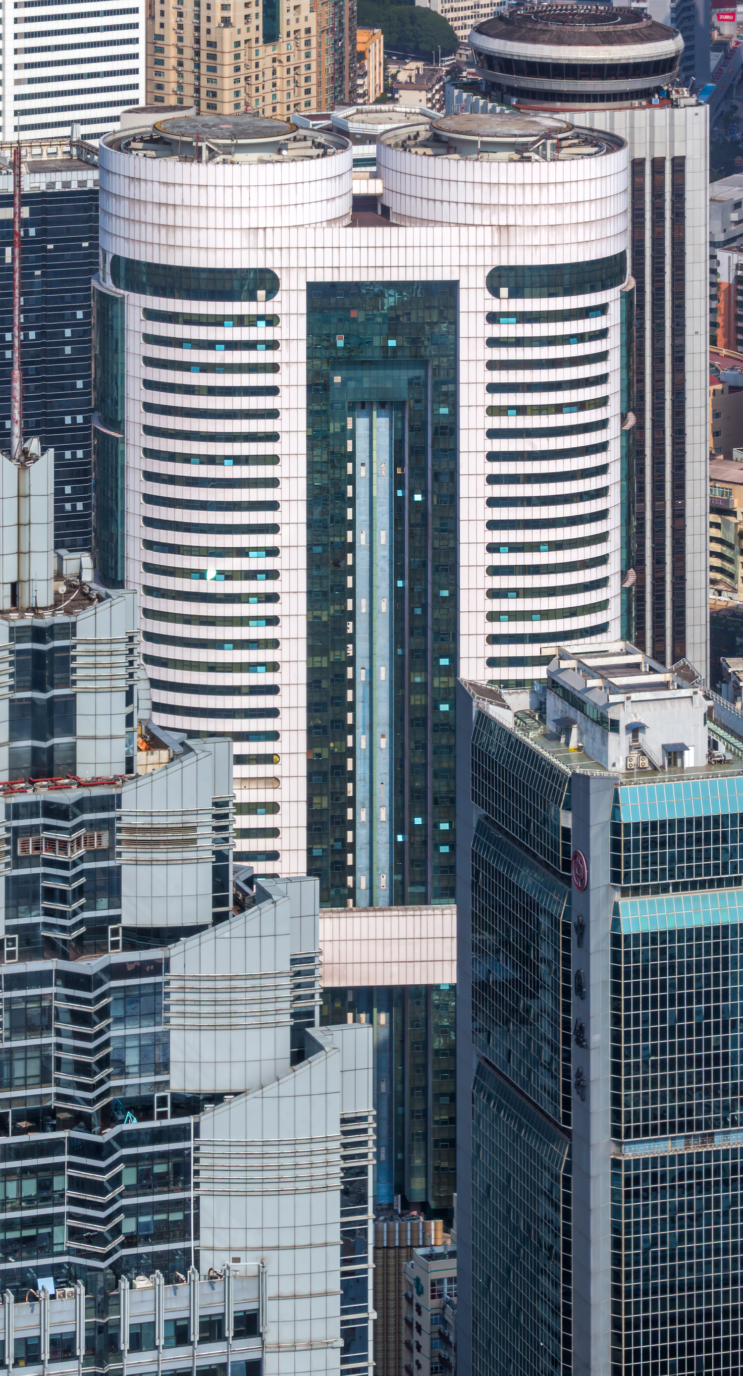 Shen Fang Plaza - View from Shun Hing Square&nbsp;