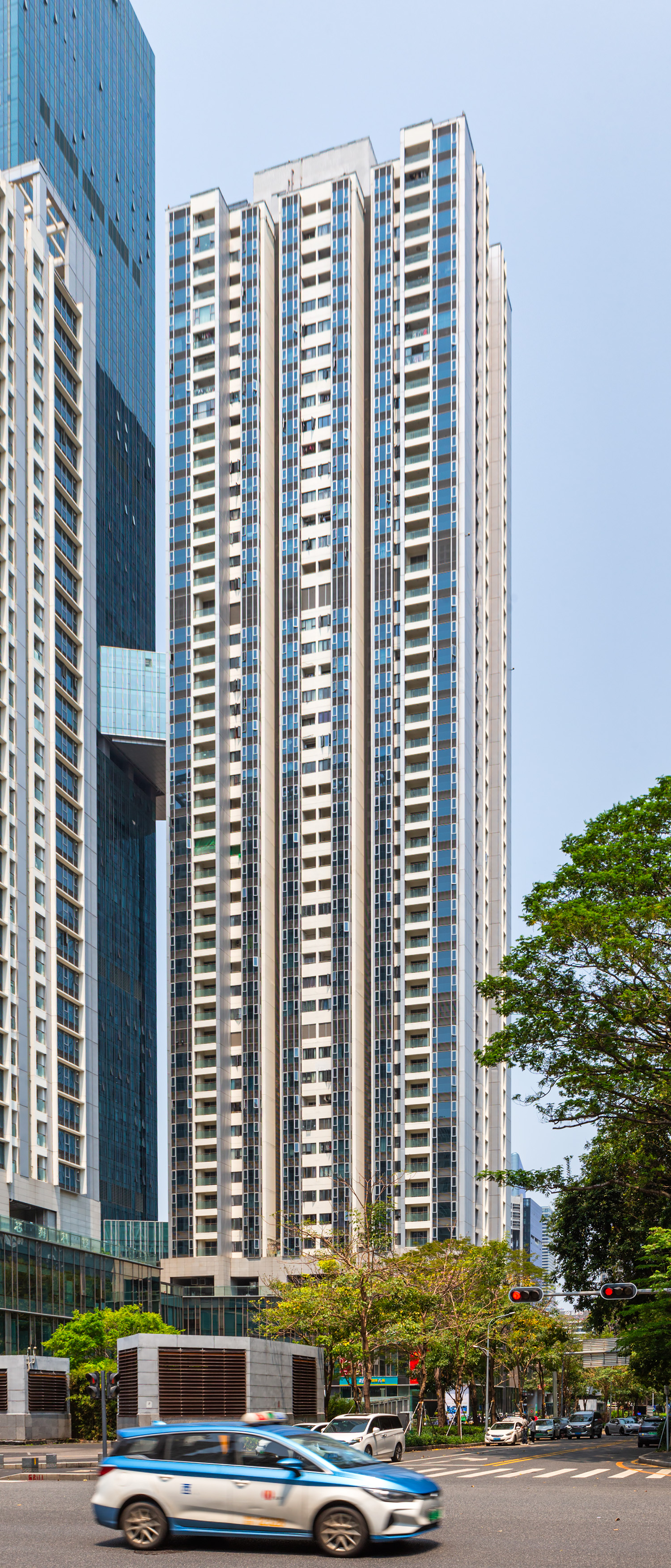 Shenzhen Bay Innovation and Technology Centre Tower 3 - View from the south 