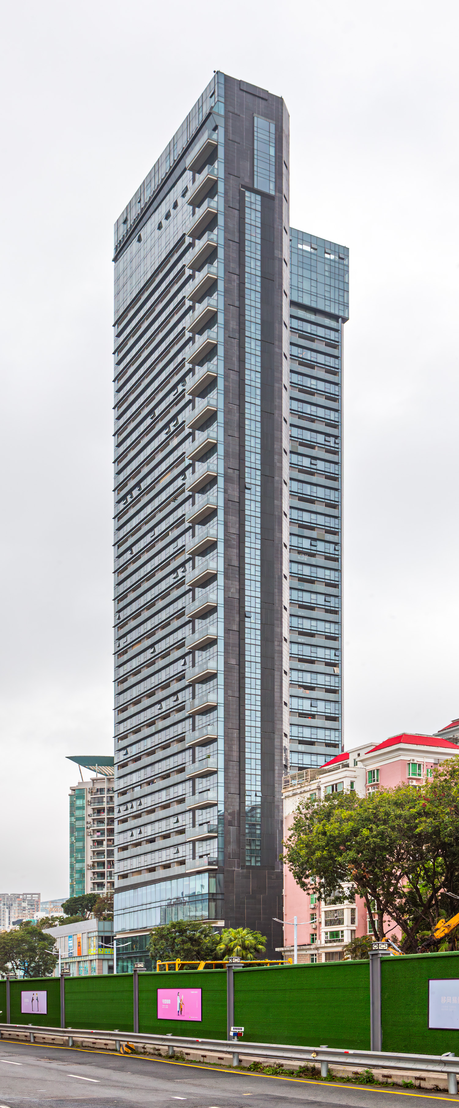 The Icon - View from the south&nbsp;