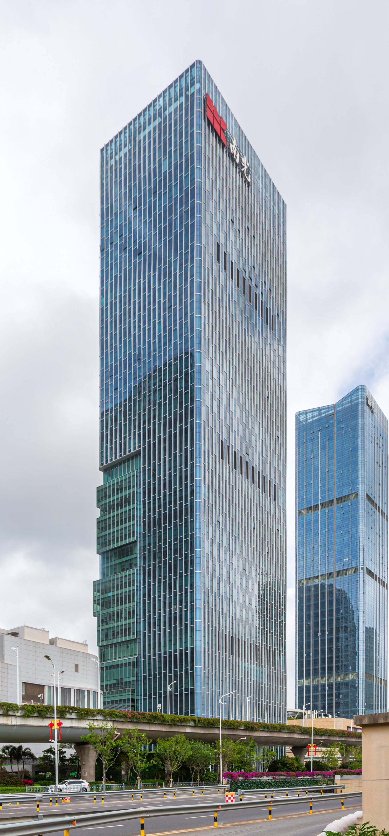Hengqin Nanguang Building - View from the southeast 