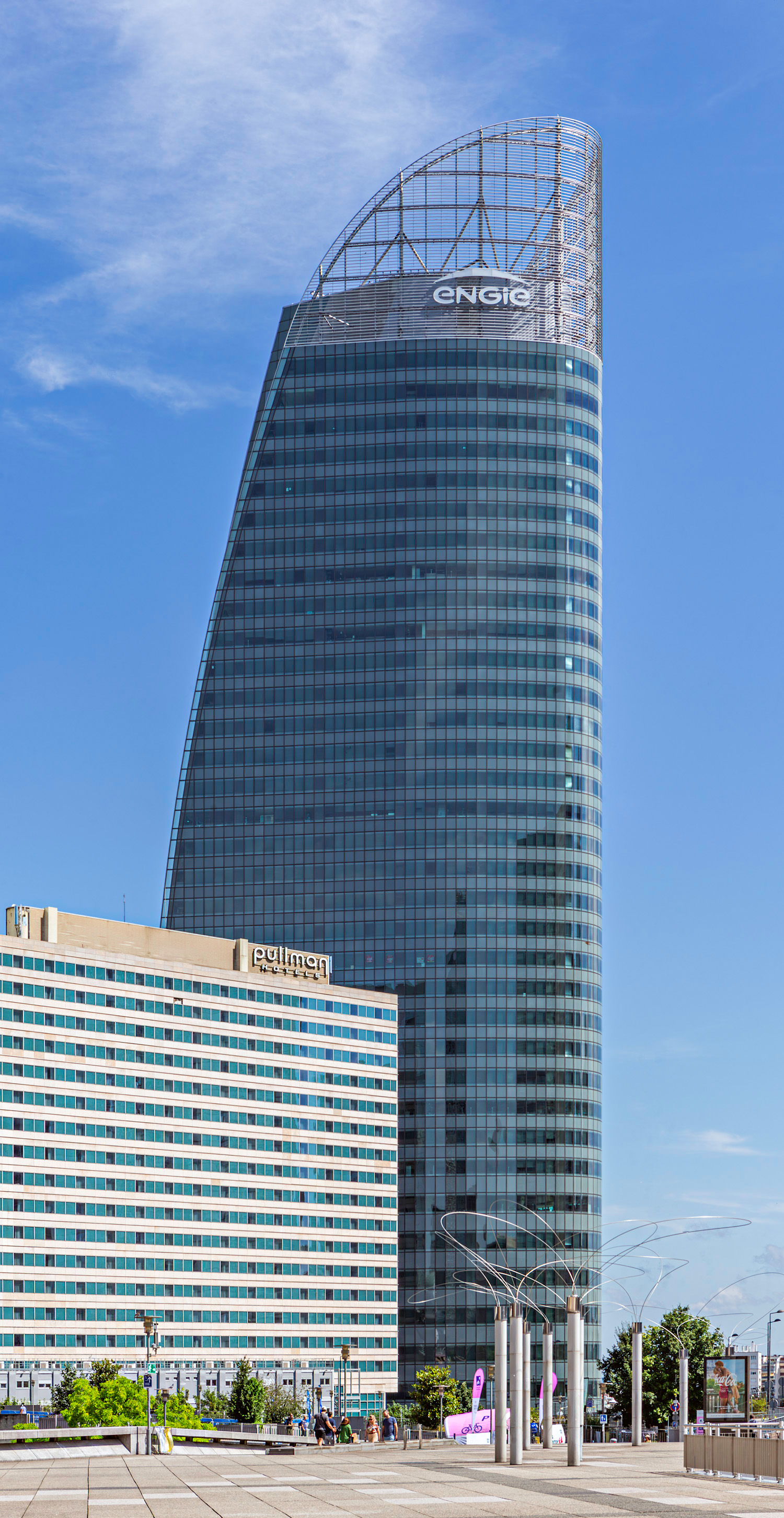Tour T1 - View from the southwest 