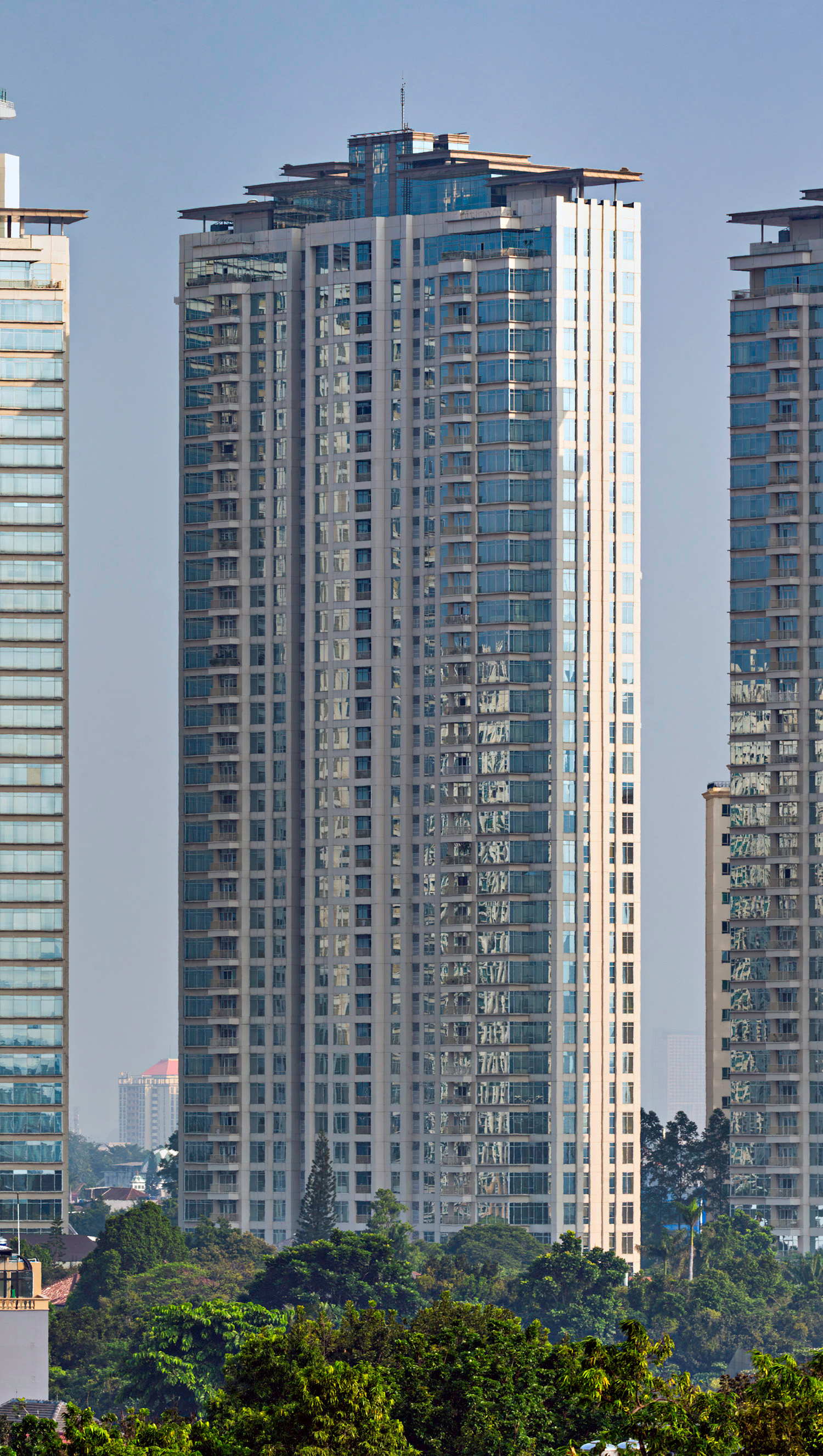 Botanica Residence Tower 2 - View from the east 