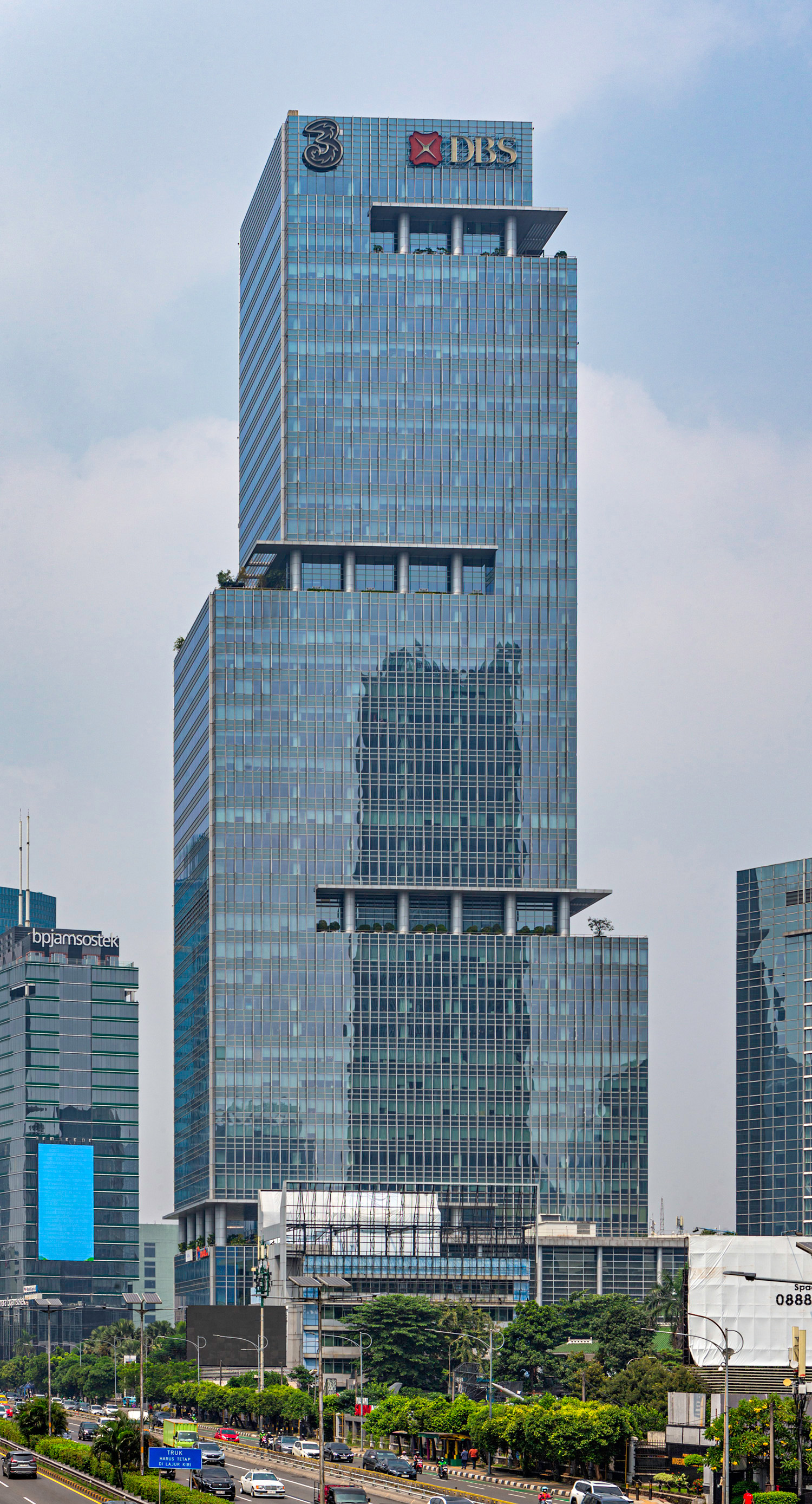 Capital Place Office Tower - View from the northwest 