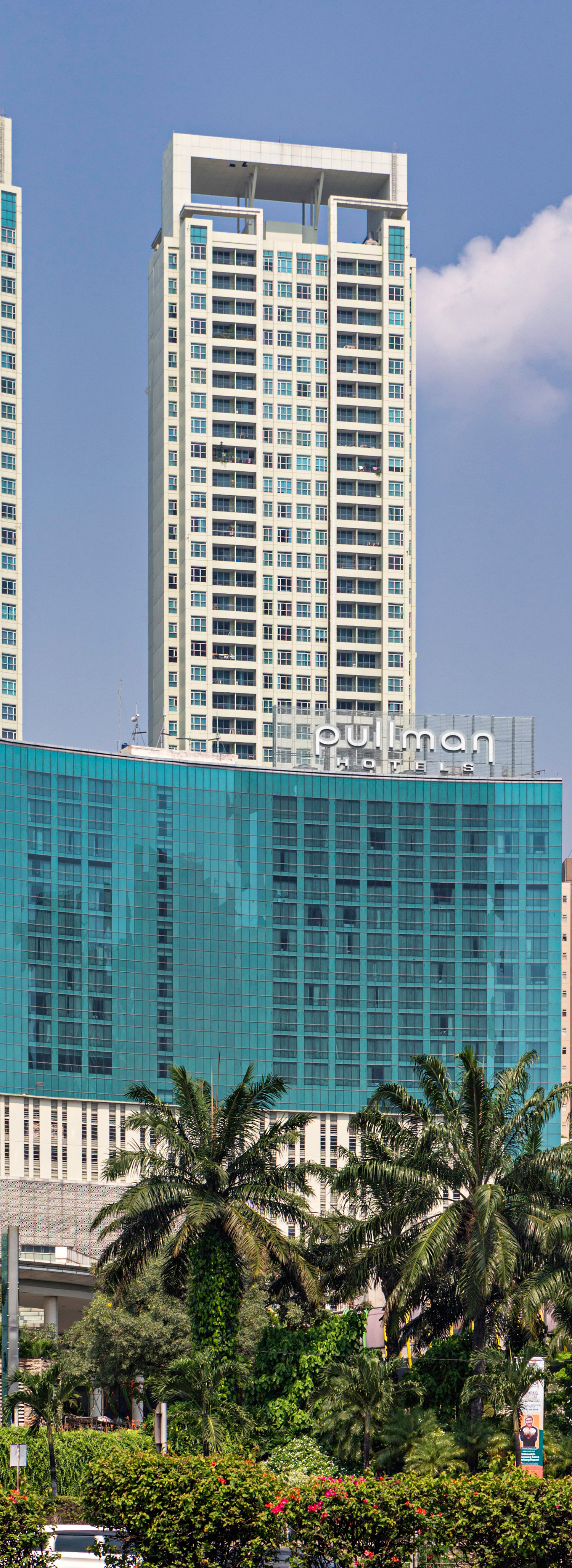 Central Park Residences Tower 3 - View from the northeast 