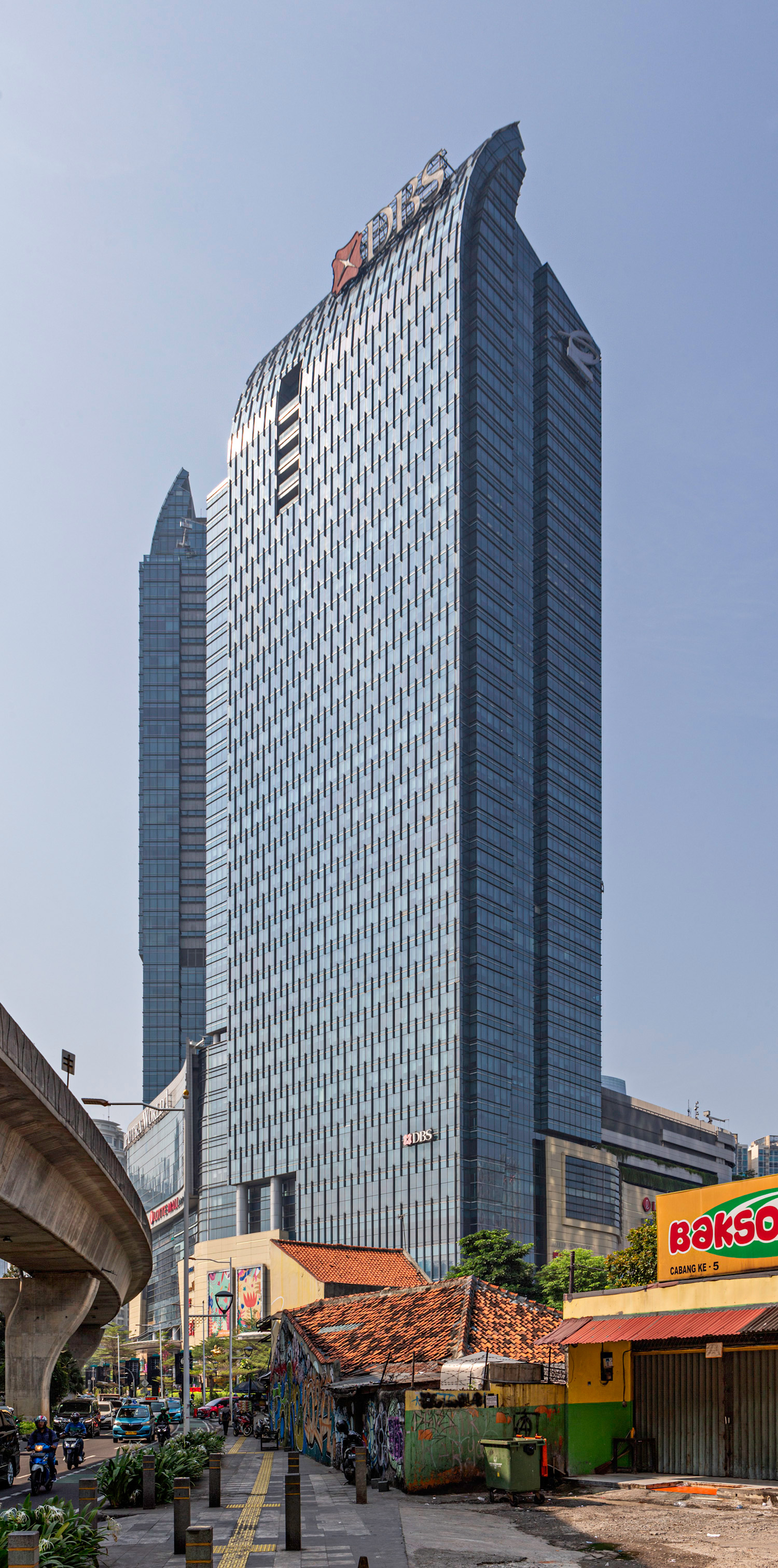 DBS Bank Tower - View from the northwest 