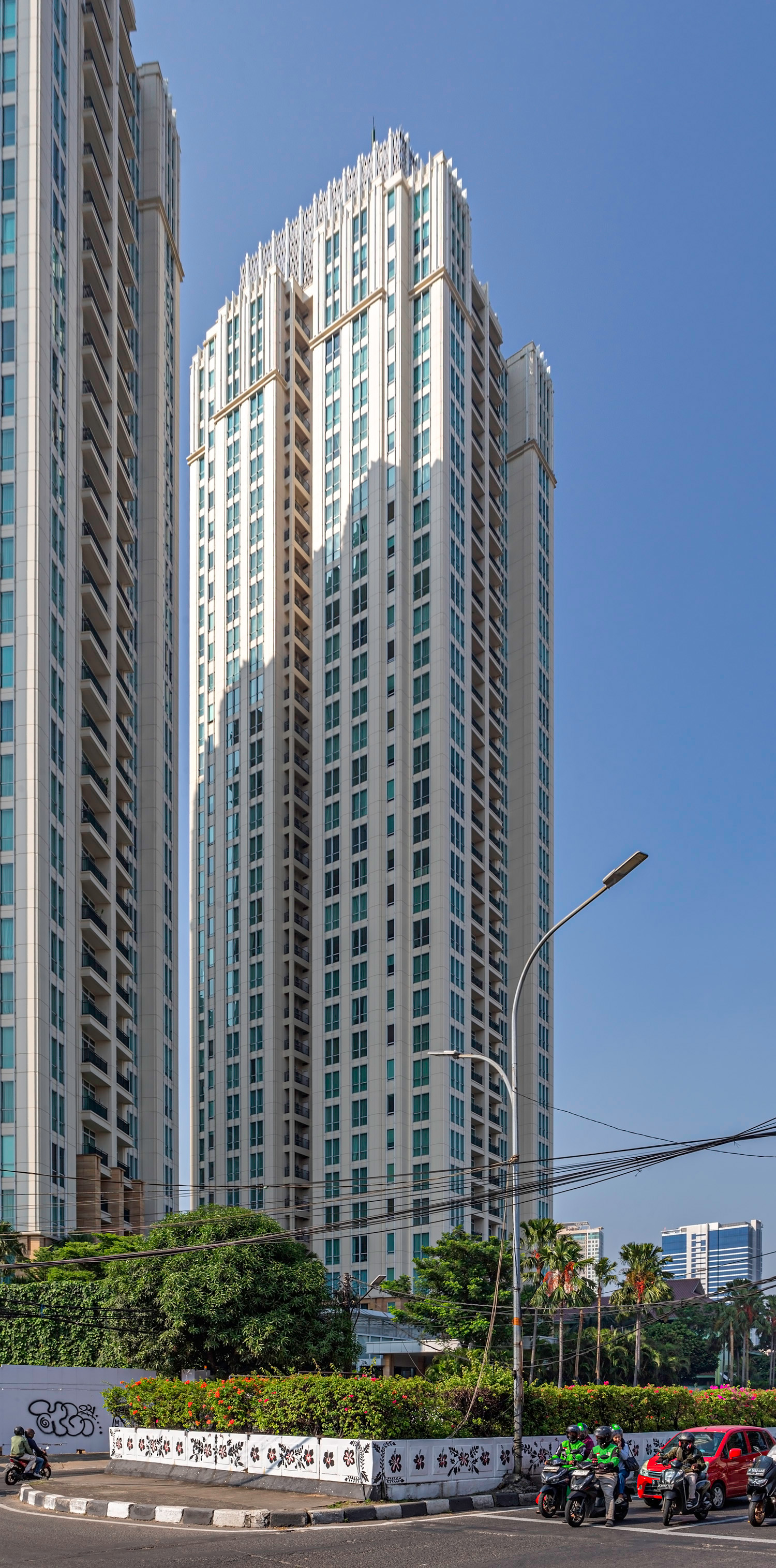 The Pakubuwono View Lacewood Tower - View from the north 