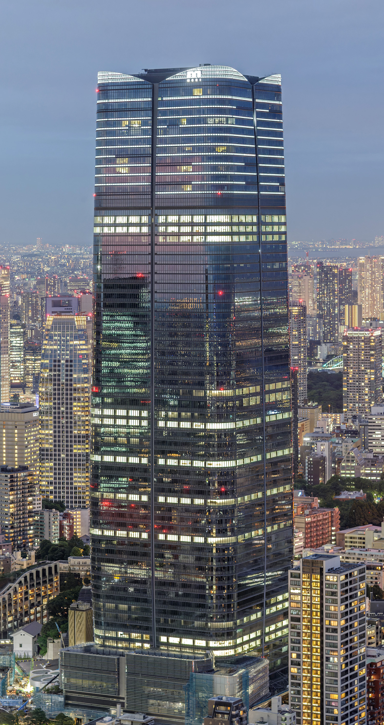Mori JP Tower - View from Roppongi Hills Mori Tower 