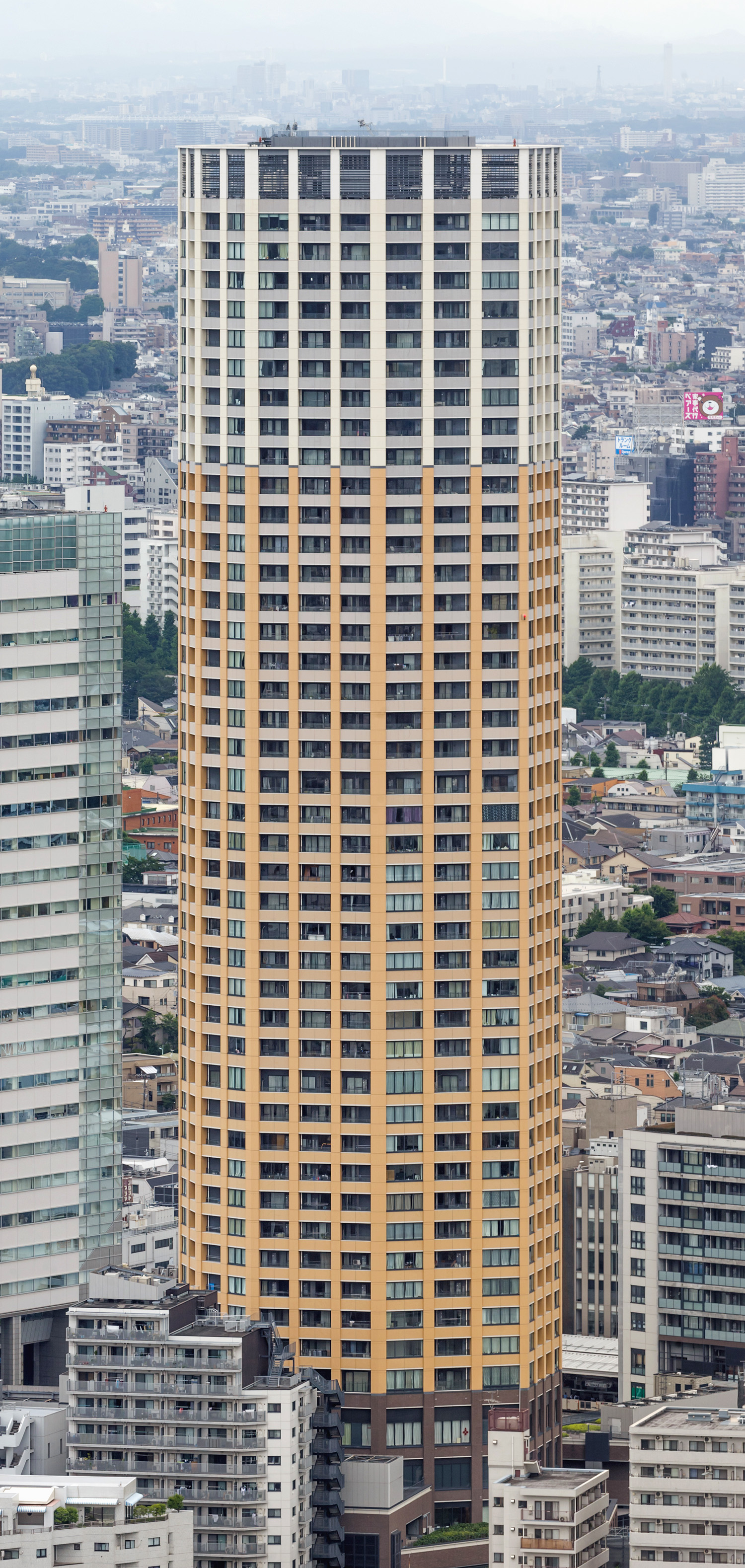 Naka-Meguro Atlas Tower - View from Yebisu Garden Place Tower 