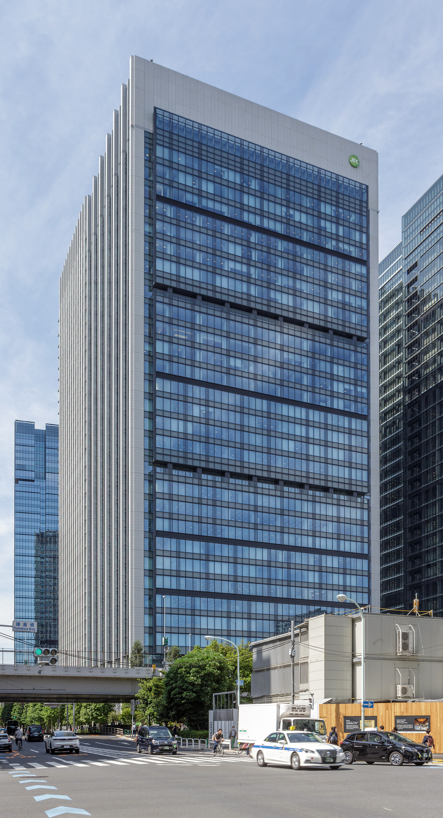 Otemachi Financial City North Tower - View from the north 