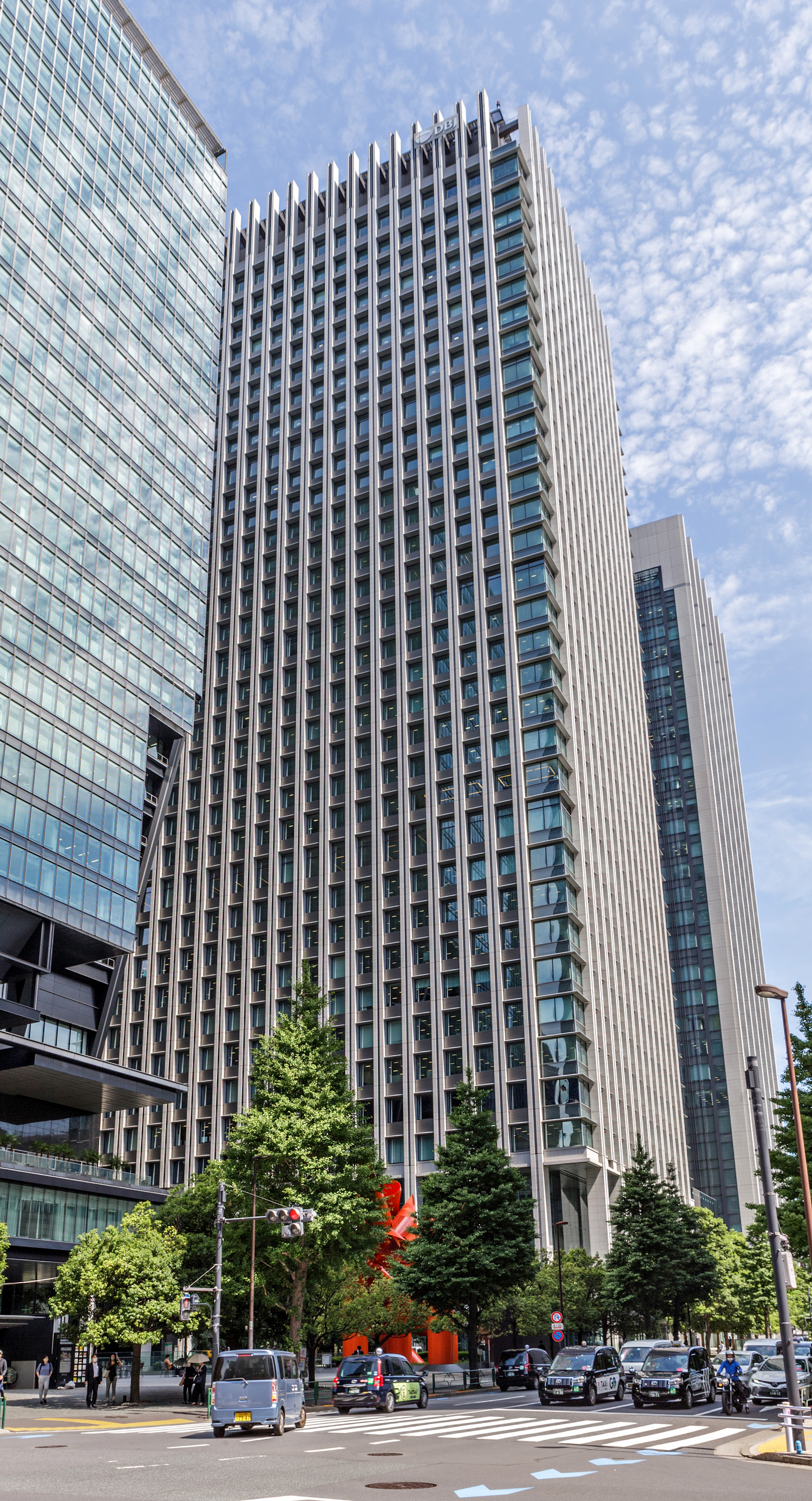 Otemachi Financial City South Tower - View from the south 