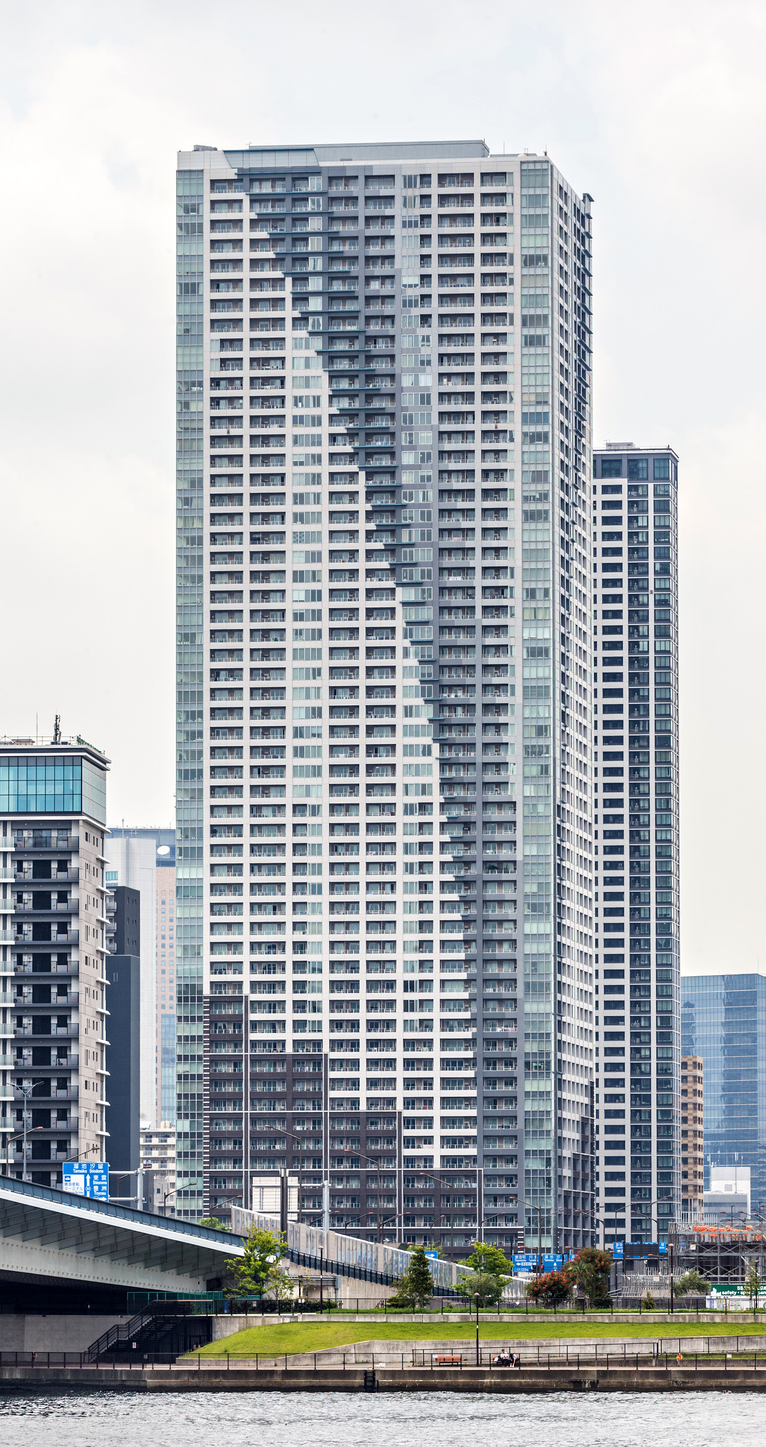 The Tokyo Towers Sea Tower - View from the southeast 