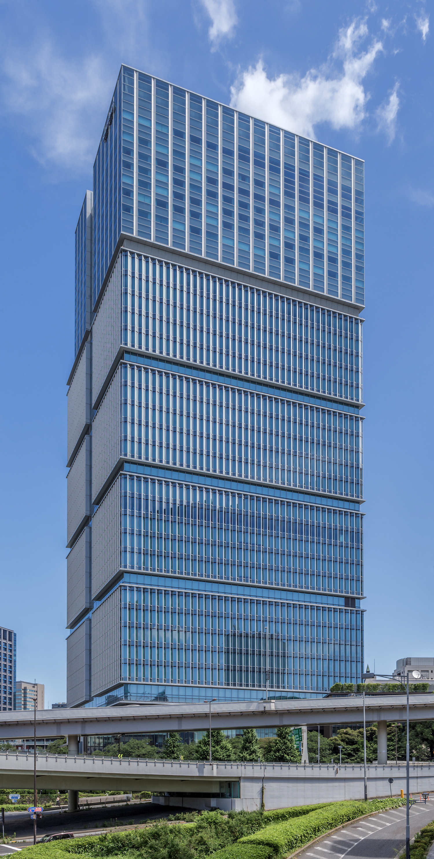 Tokyo Garden Terrace Kioicho - Kioi Tower - View from the south 