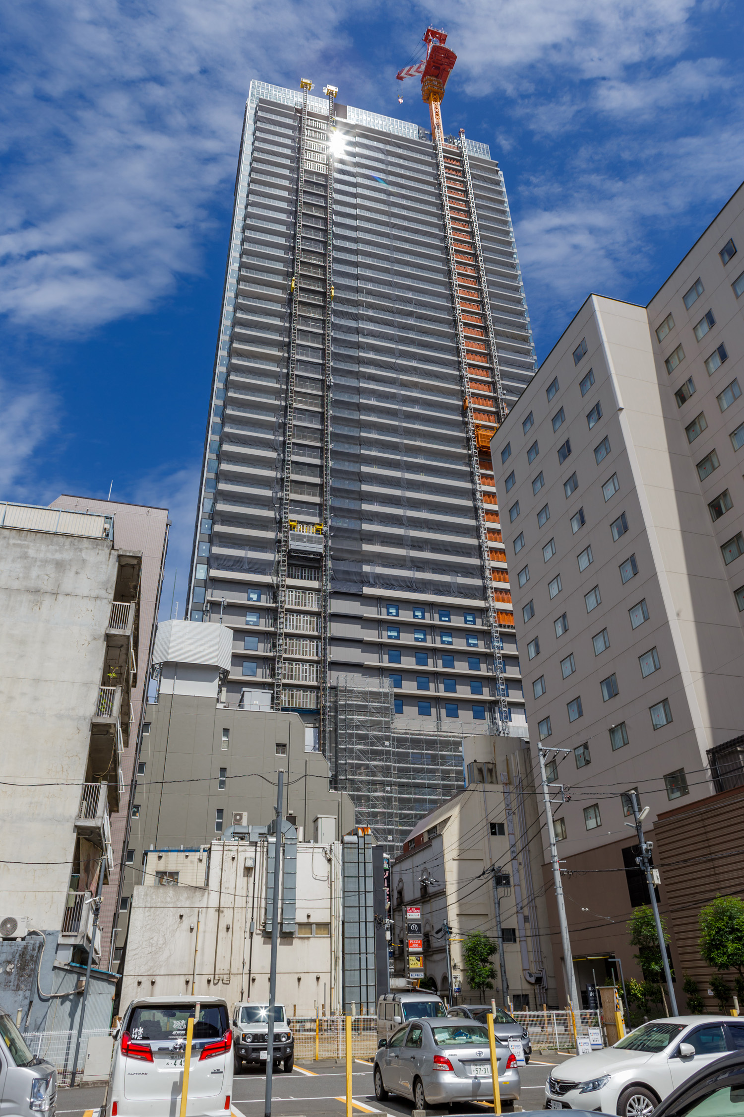 The Yokohama Front Tower - View from the west 