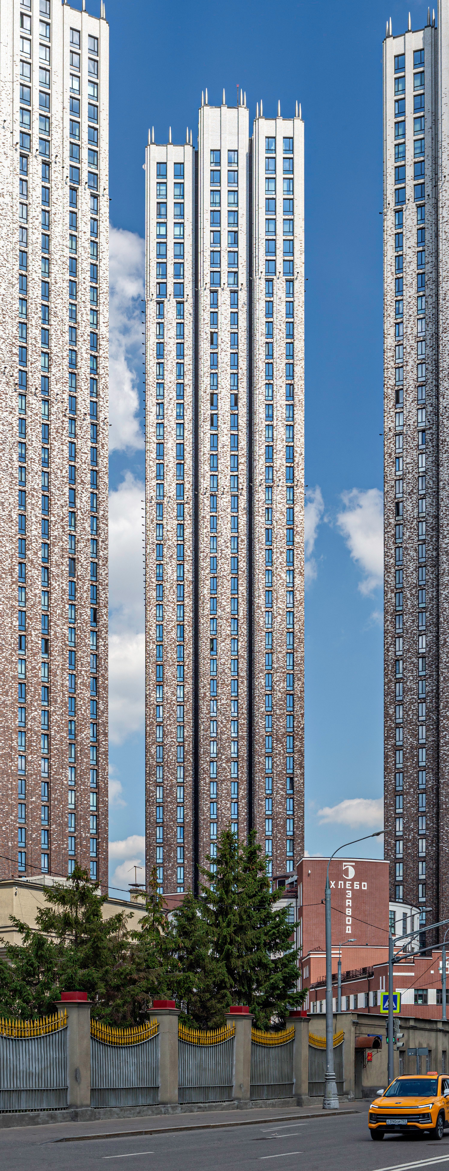 Presnya City 2 - View from the southeast 