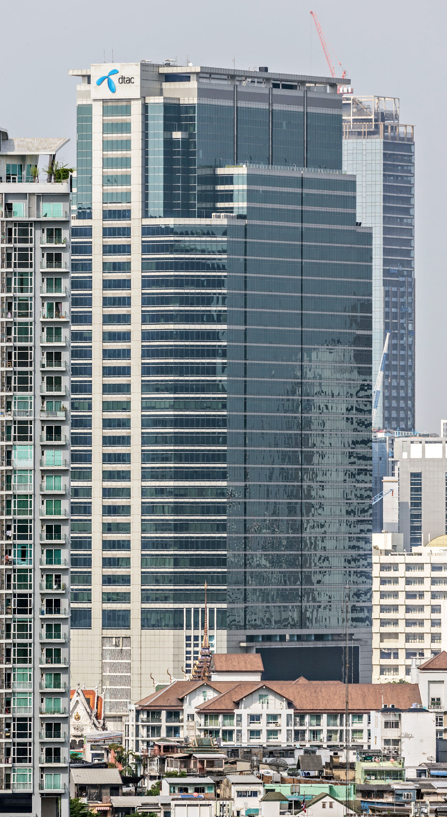 Chamchuri Office Tower - View from Iconsiam Mall 