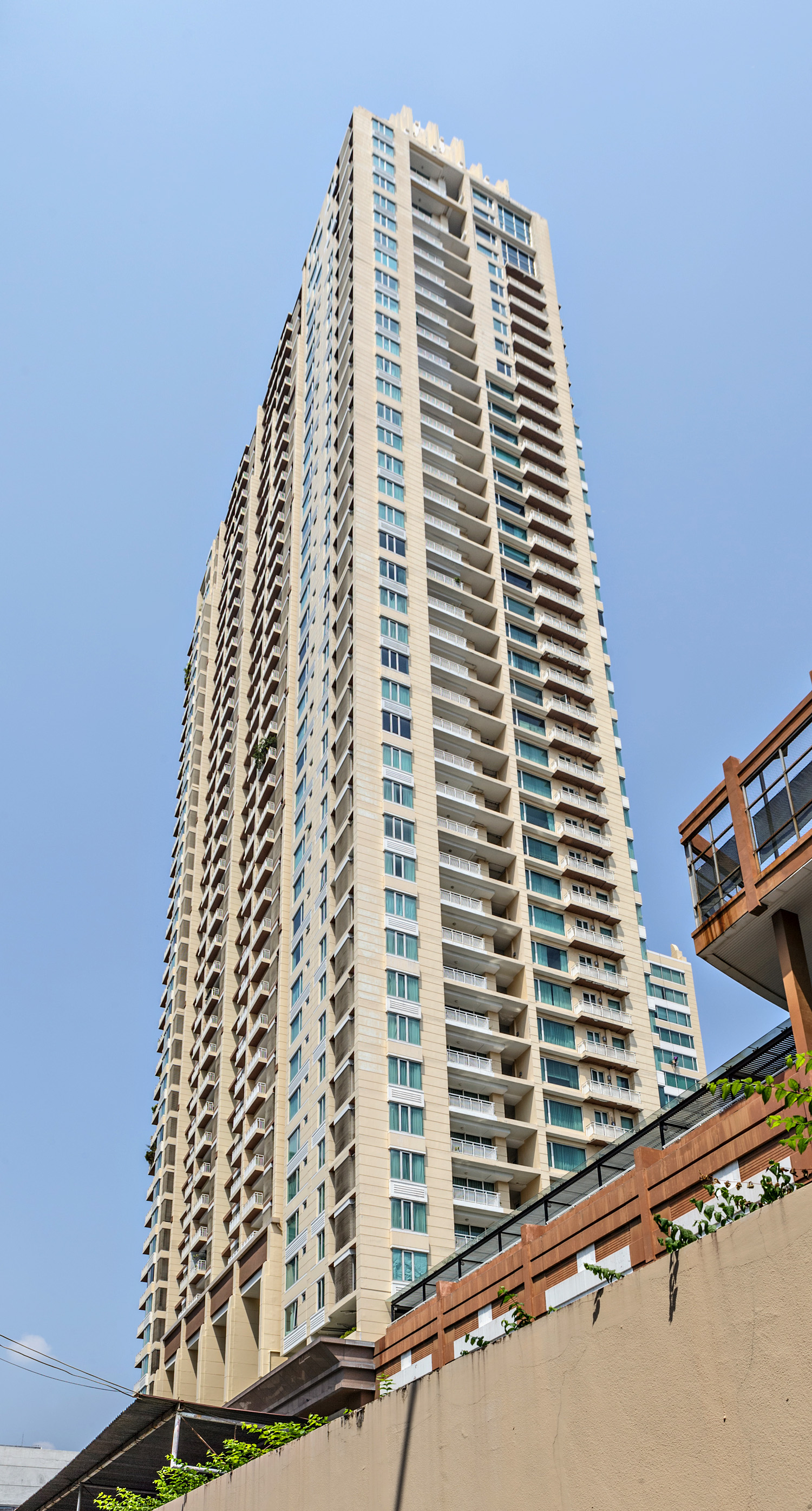 Empire Place - View from the west 