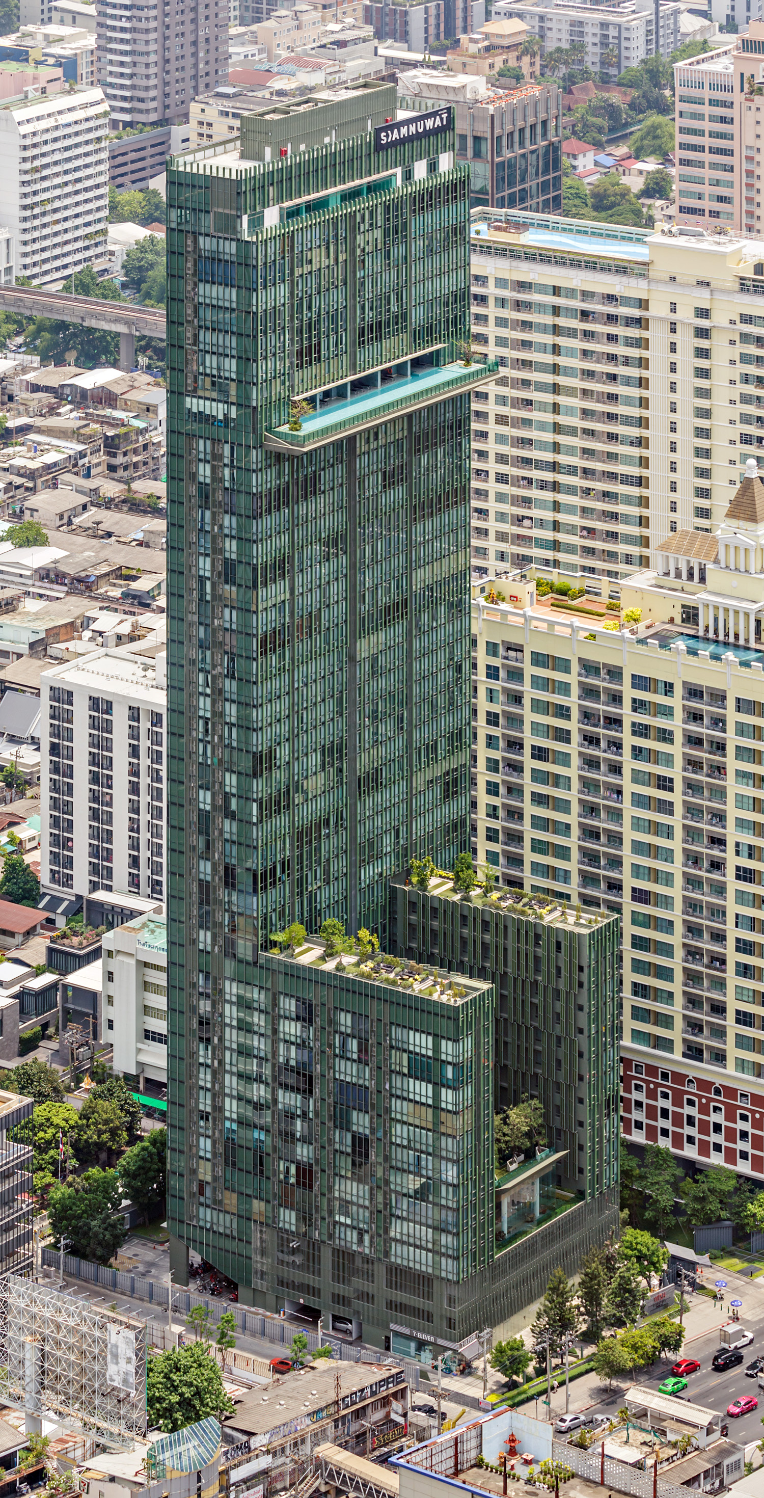 Wish Signature @ Midtown Siam - View from Baiyoke Tower II 