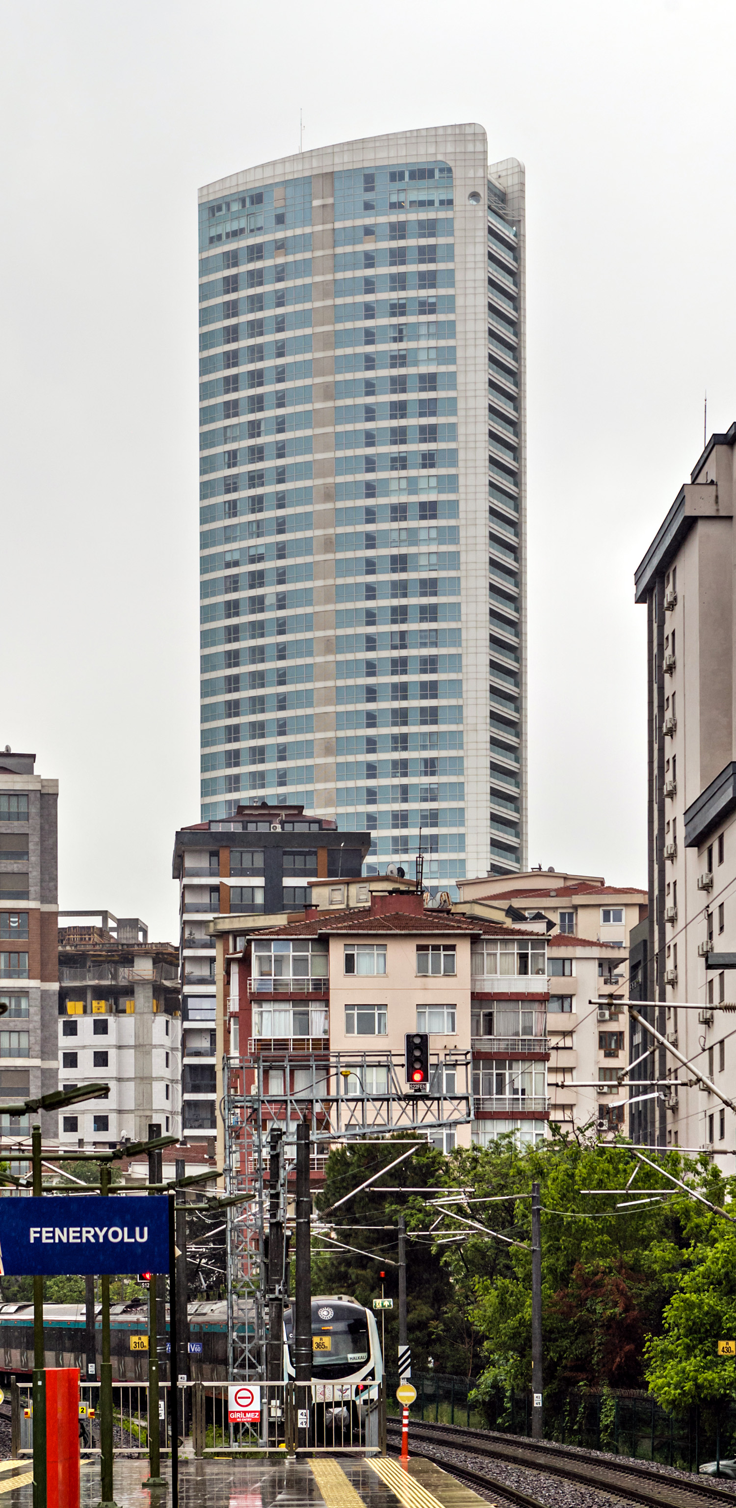 Four Winds Tower C - View from Feneryolu Station 