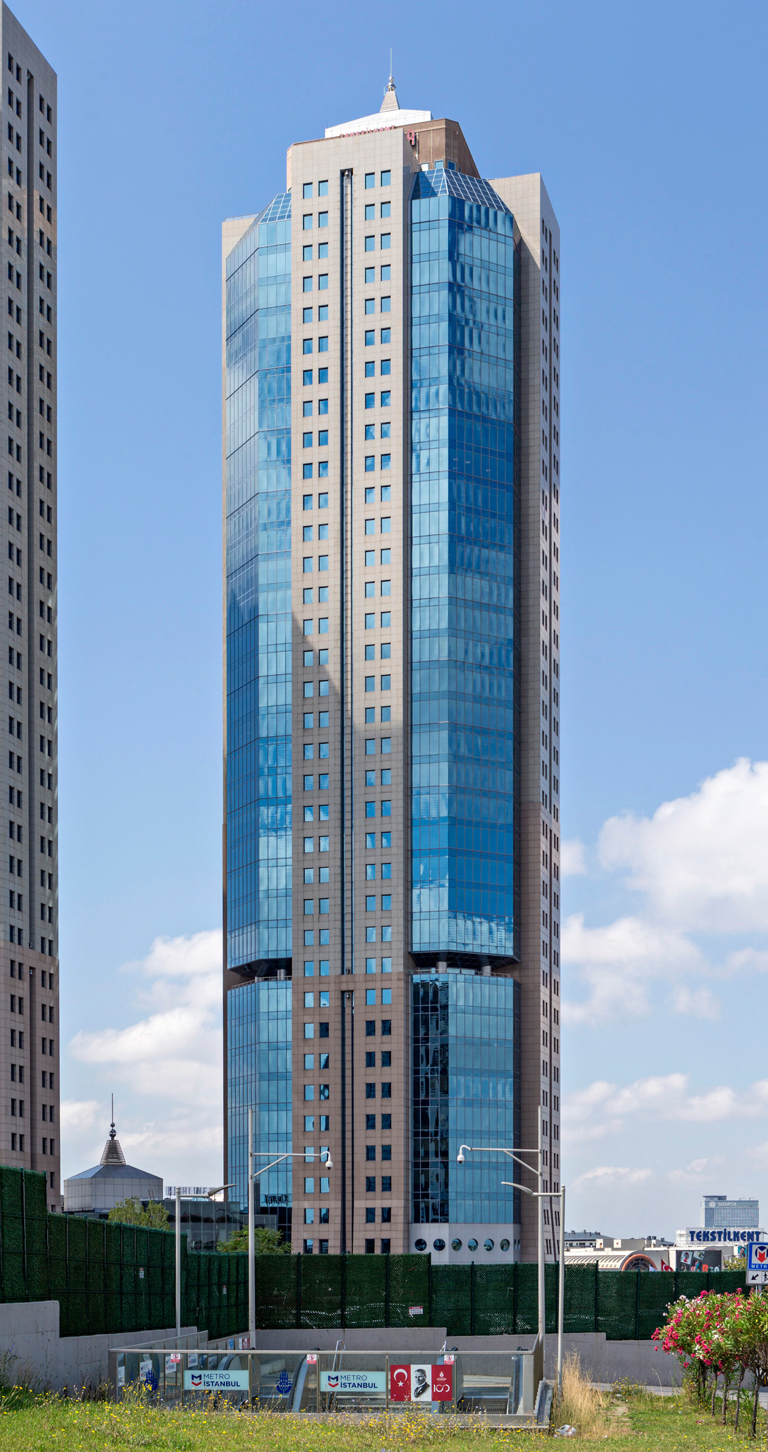 Tekstilkent Plaza 1 - View from the northeast 