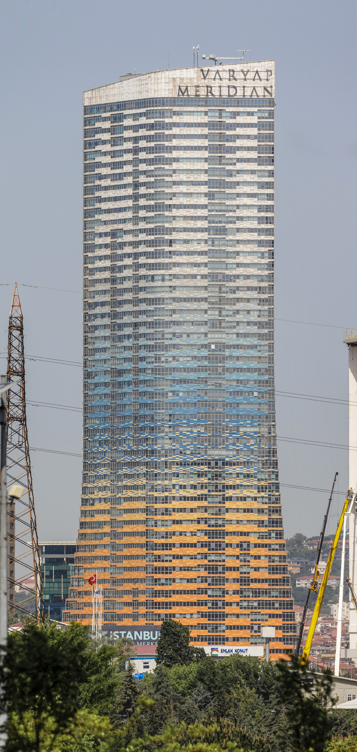 Varyap Meridian A Block - View from the east 