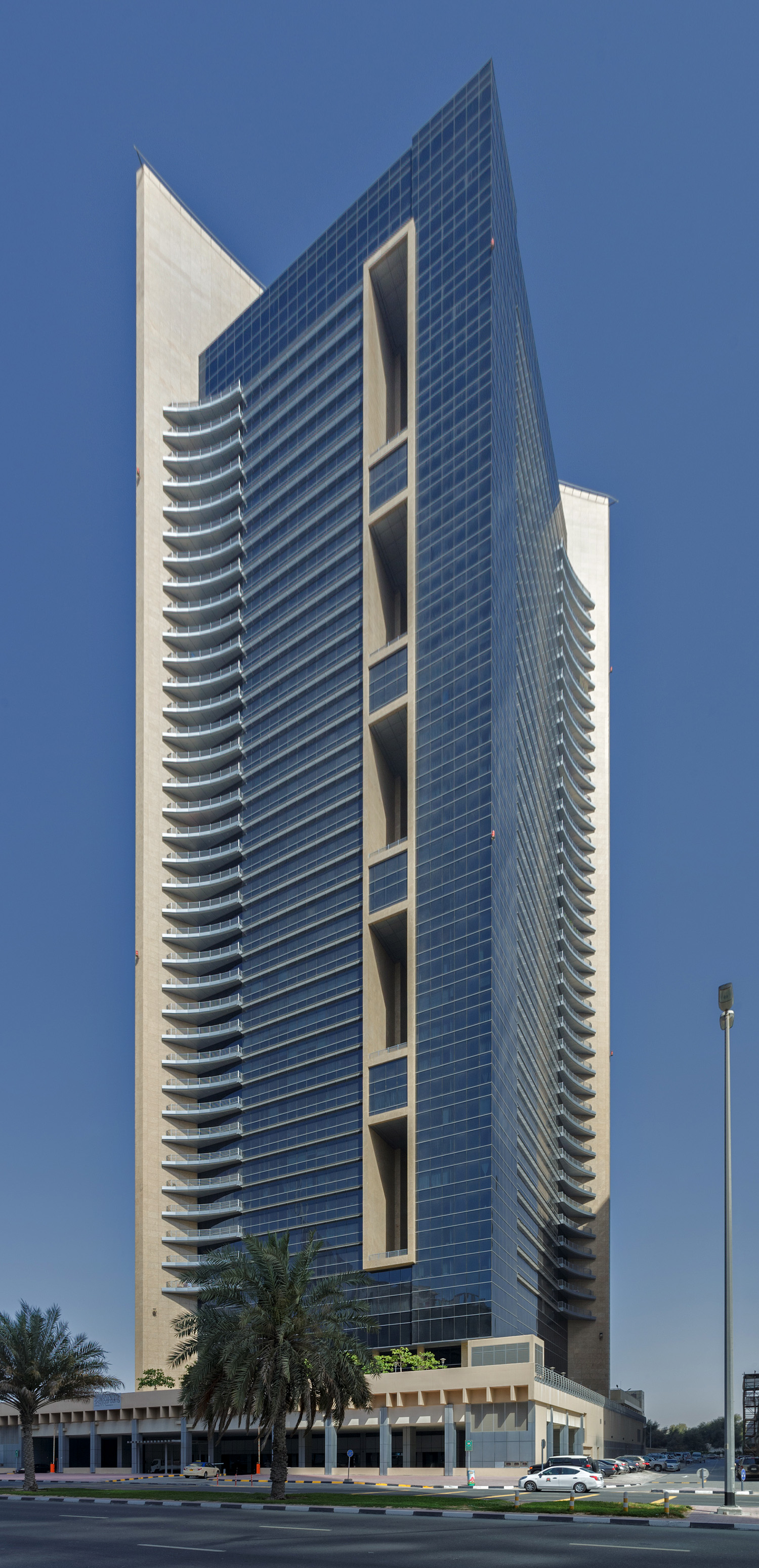 Sky Gardens - View from the west 